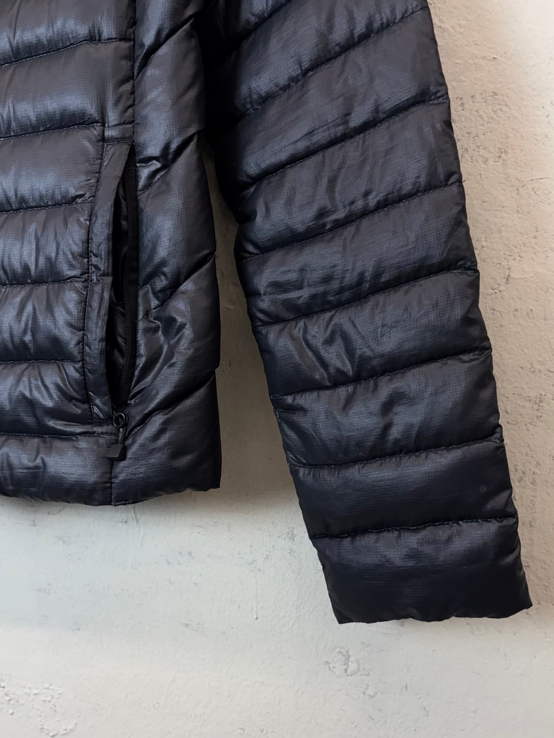 나이키 ACG 구스다운 경량패딩 블랙 상품이미지4