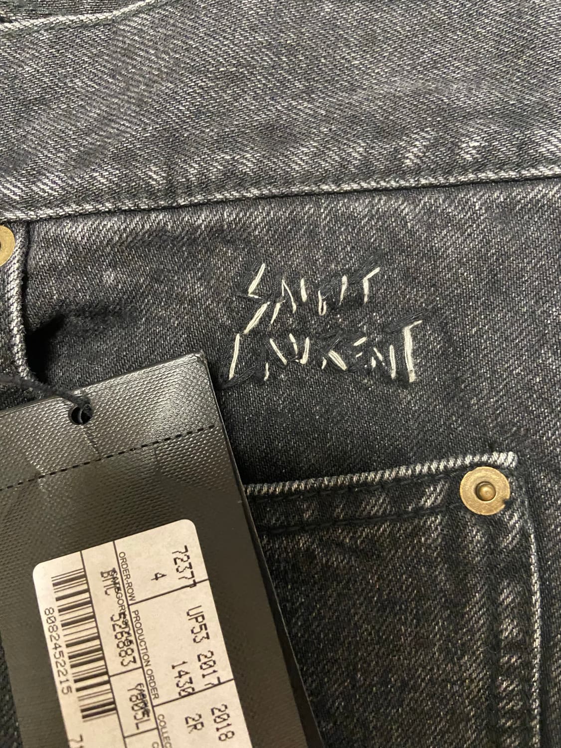 17aw 생로랑 흑청 데님 상품이미지3