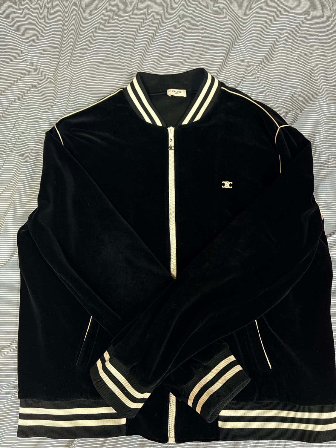 셀린느 벨벳 집업 블랙 XL 상품이미지1