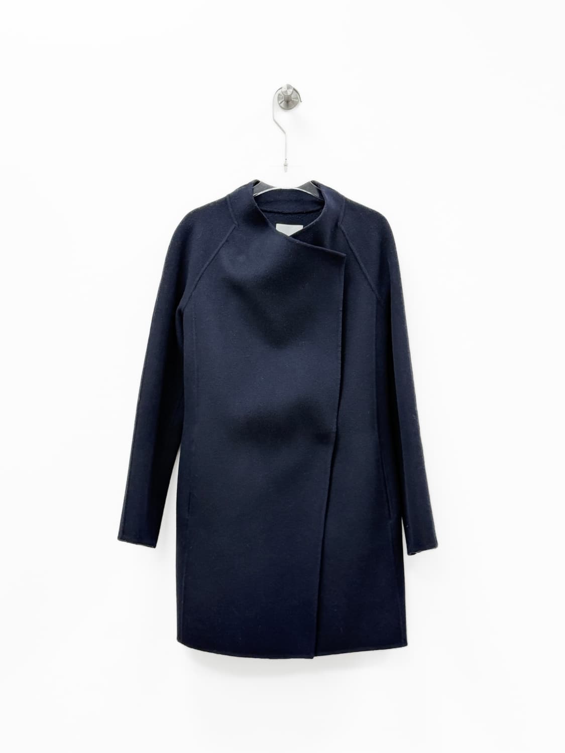 빈스 울 블렌드 드레이프 코트 상품이미지4
