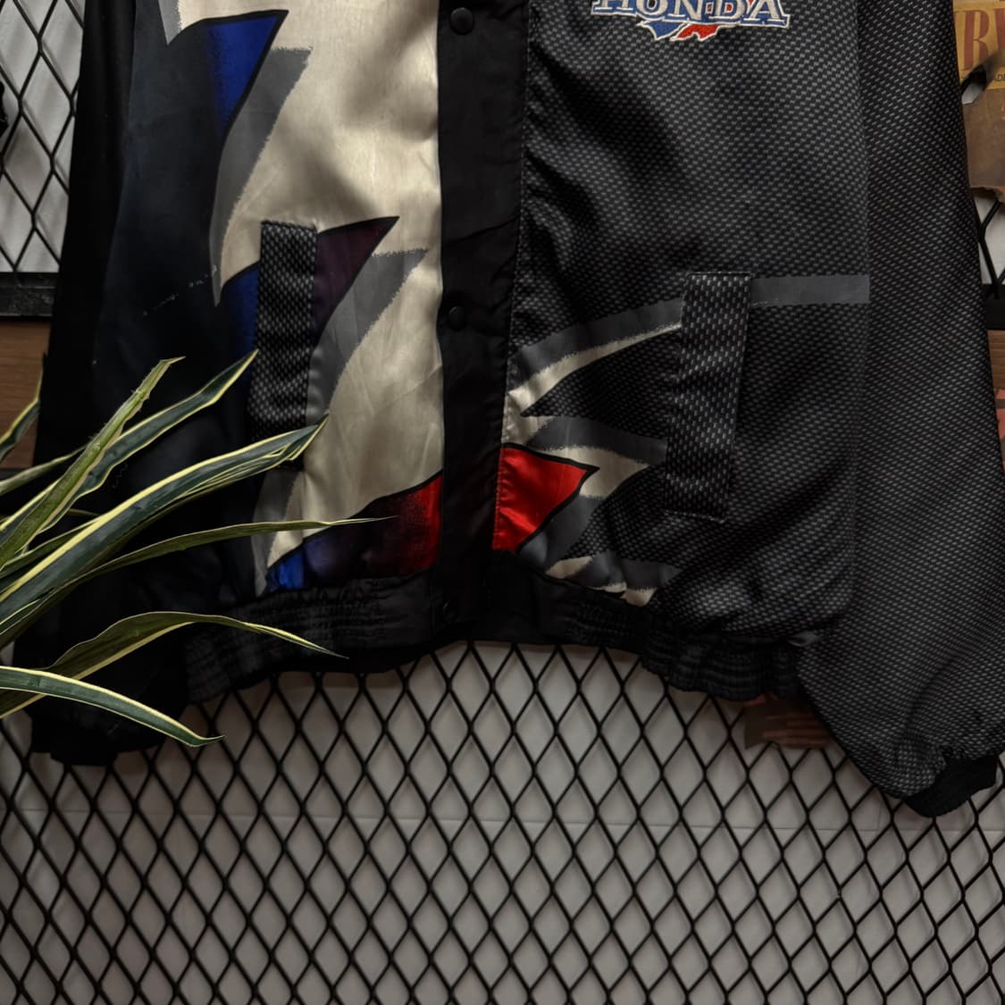 혼다 레이싱 나일론 레이싱 자켓 후면 빅로고 포인트 블랙 화이트 상품이미지4