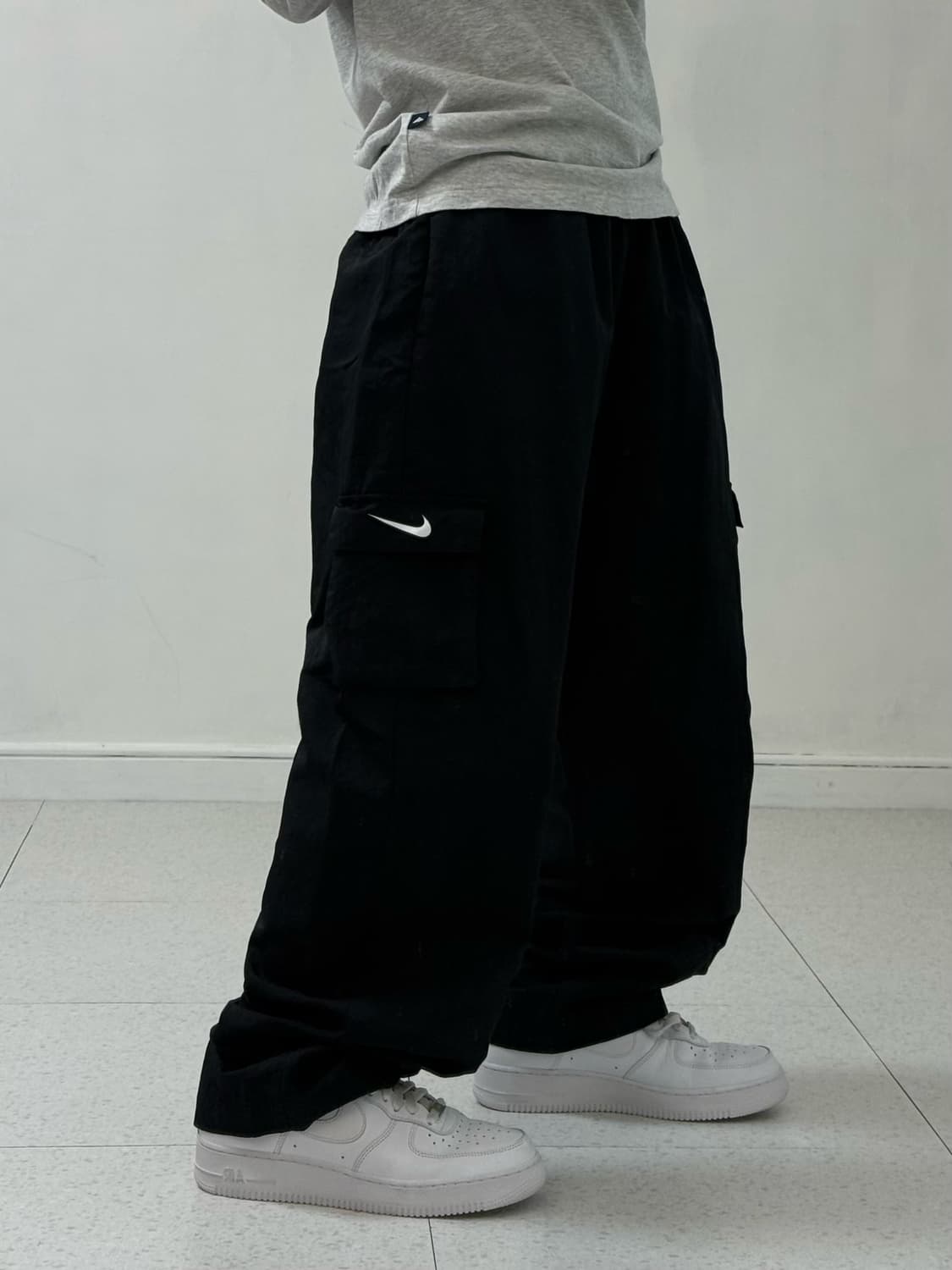 나이키 블랙 카고팬츠 상품이미지2