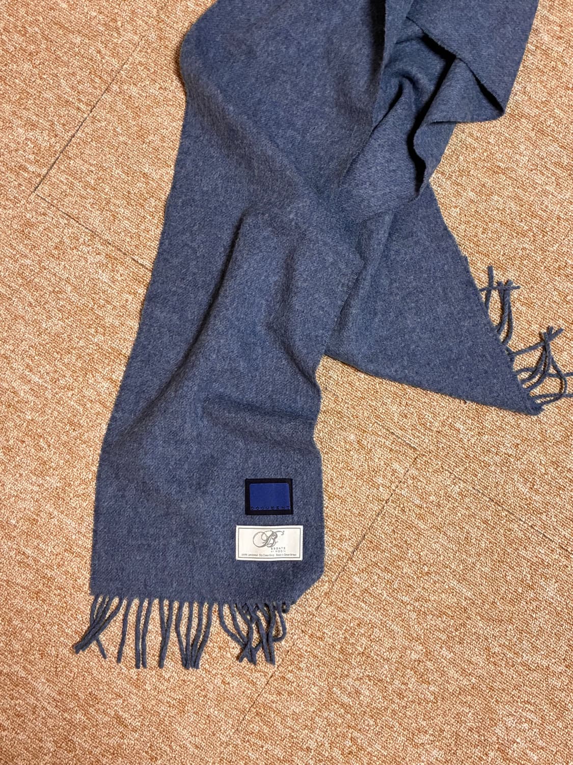 도큐먼트 머플러 상품이미지2