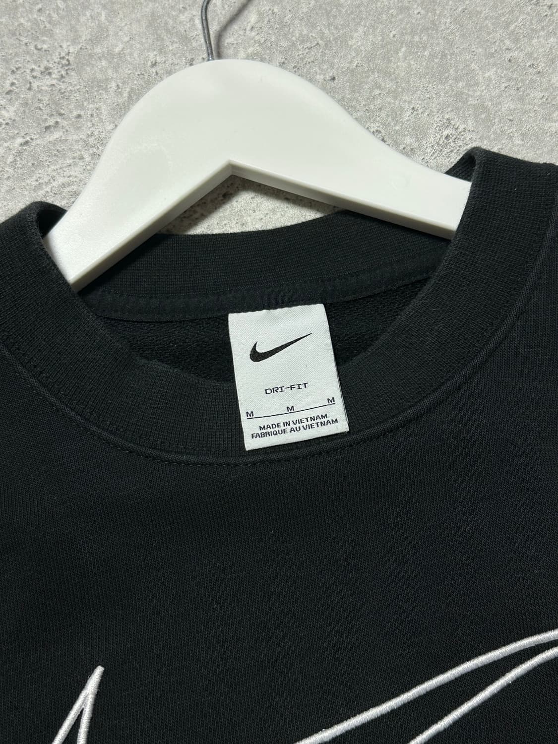 나이키 센터 빅스우시 블랙 맨투맨 상품이미지5