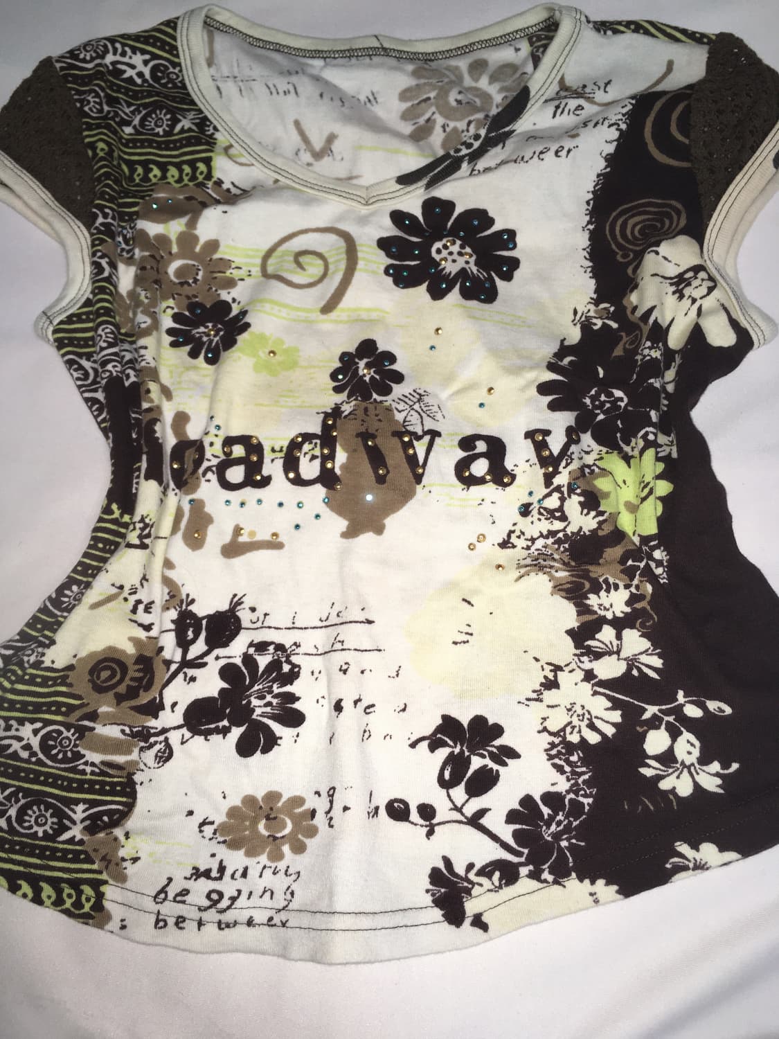 반팔티 상품이미지1