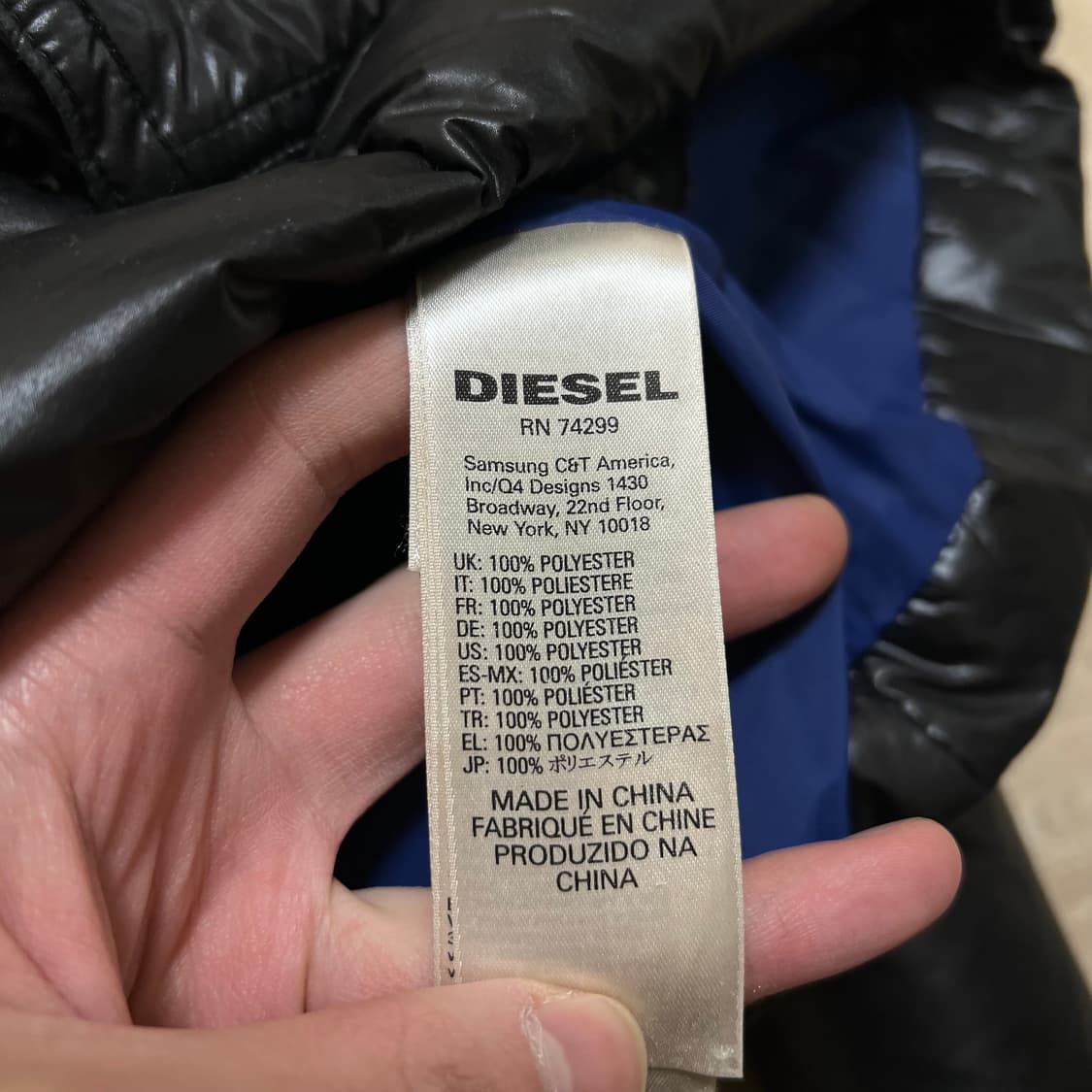 디젤 키즈 로고 패치 유광 후드 패딩 점퍼 [블랙] 6세 상품이미지6