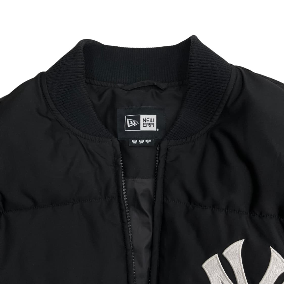 뉴에라 자수로고 블랙 패딩 110 상품이미지5