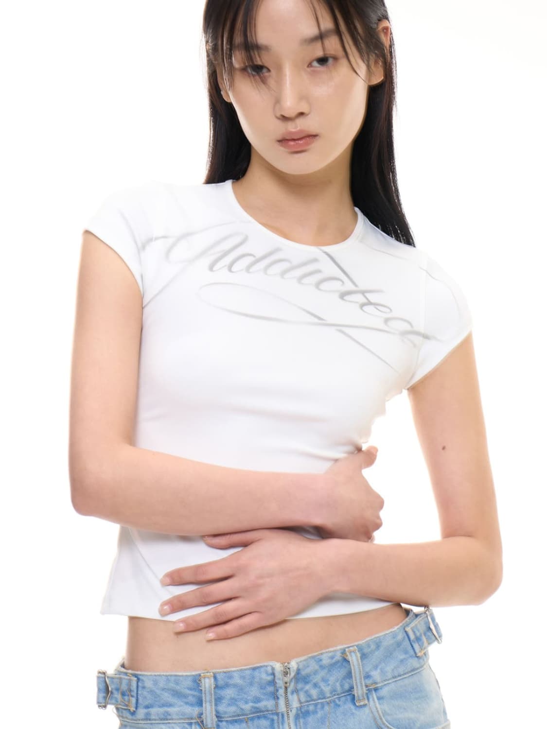 [새상품, 택 O] 2000 아카이브스 어딕티드 컨투어 티 (화이트) 상품이미지1