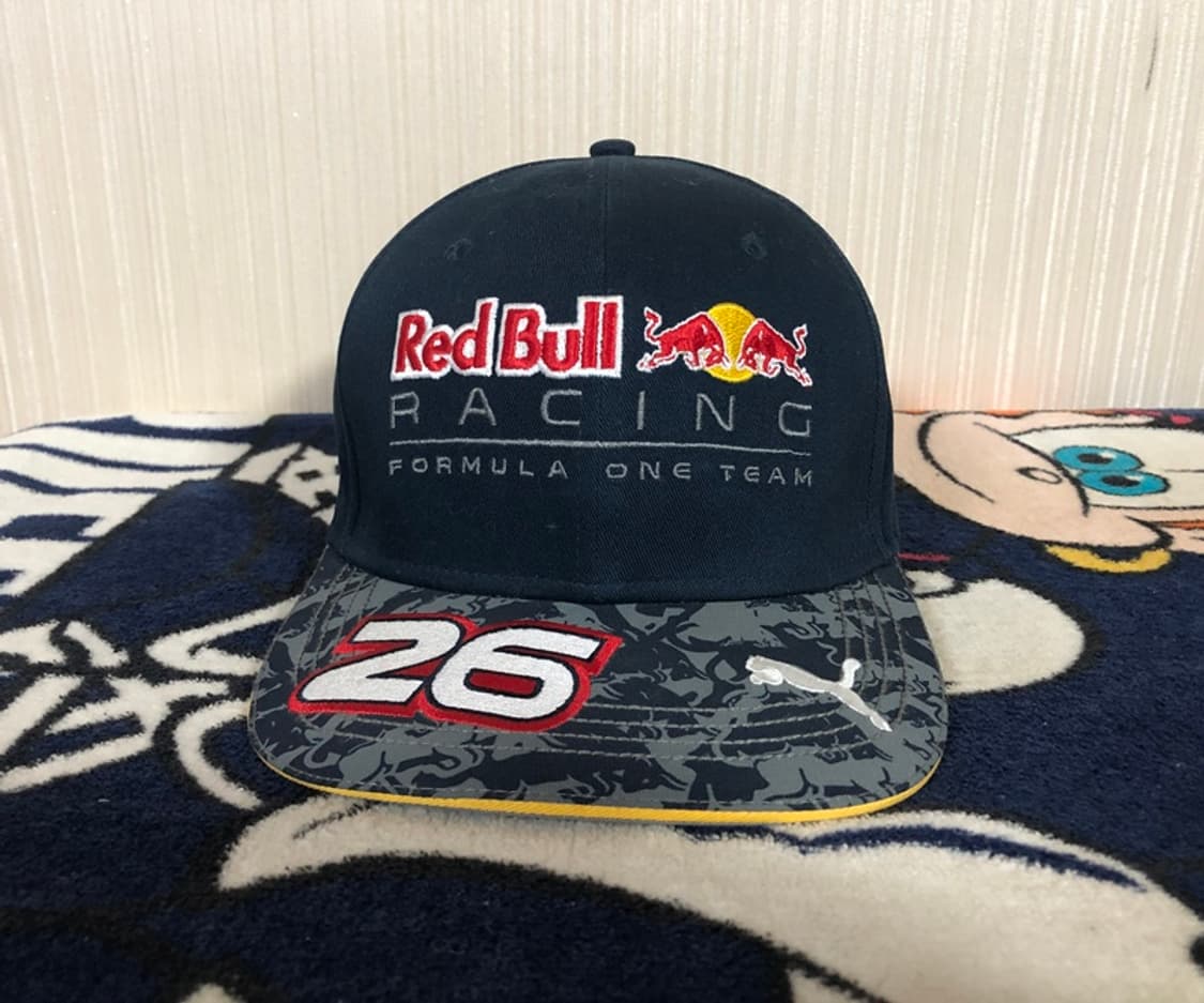 포뮬러 원(F1) 푸마 레드불레이싱 드라이버캡/모자 #26 다닐 크비야트 상품이미지4