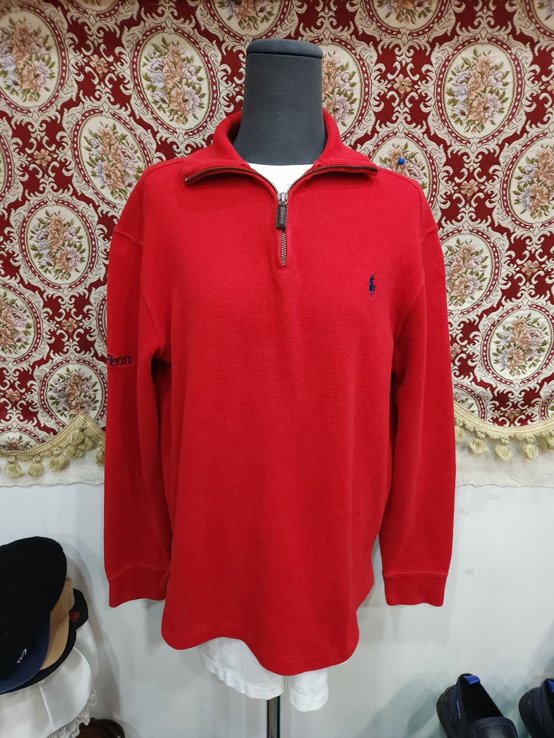 폴로 랄프로렌 레드 반집업 맨투맨

 상품이미지1