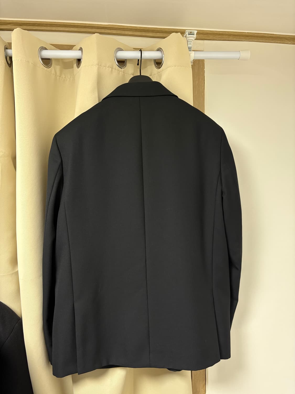 인사일런스 오버사이즈 울 블레이저 M 블랙 상품이미지3