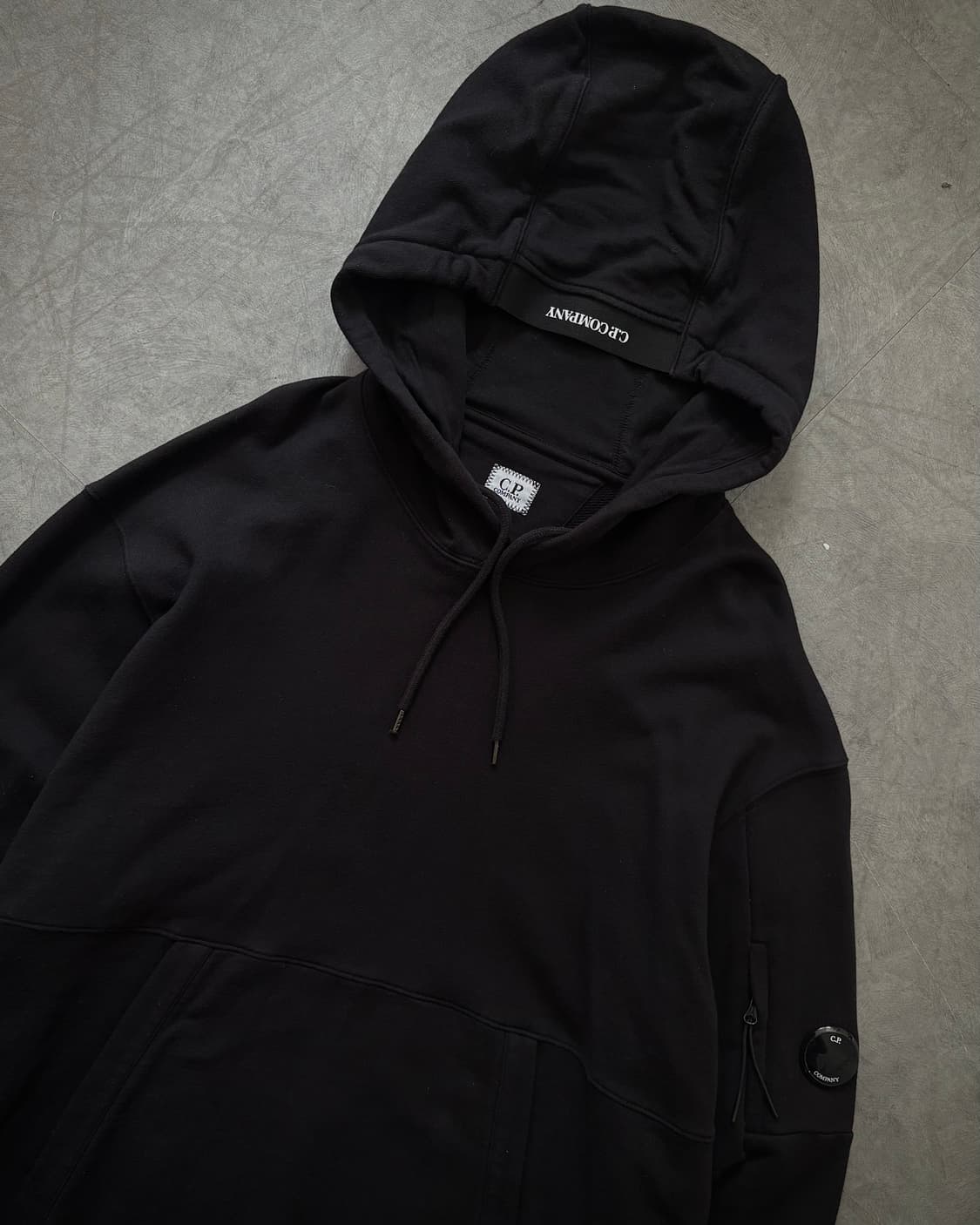 C.P company CP 씨피컴퍼니 다이애그널 렌즈 와펜 오버 후드티 상품이미지2