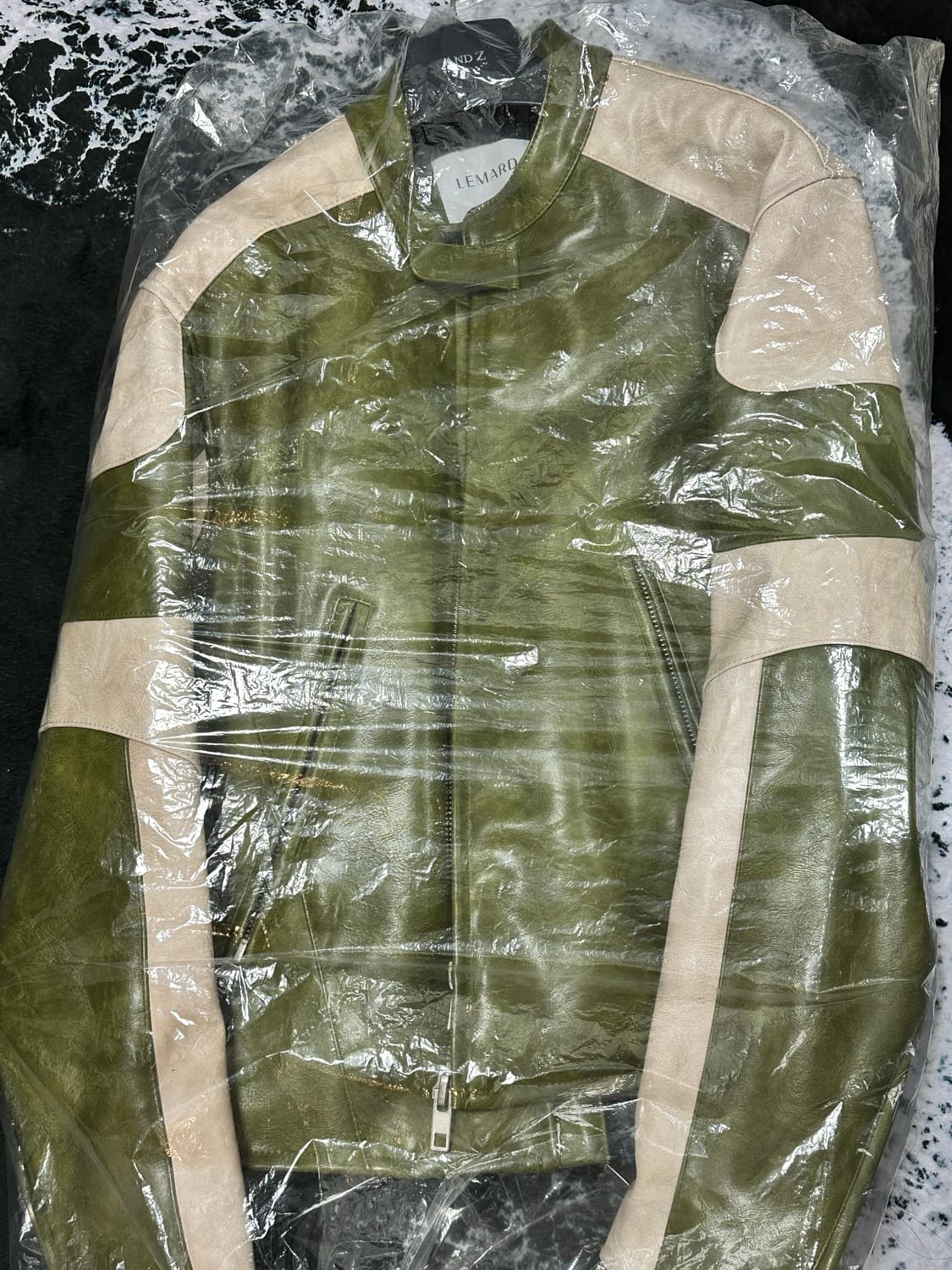 [덱스착용] 르마드 레더 자켓 팝니다. 상품이미지4