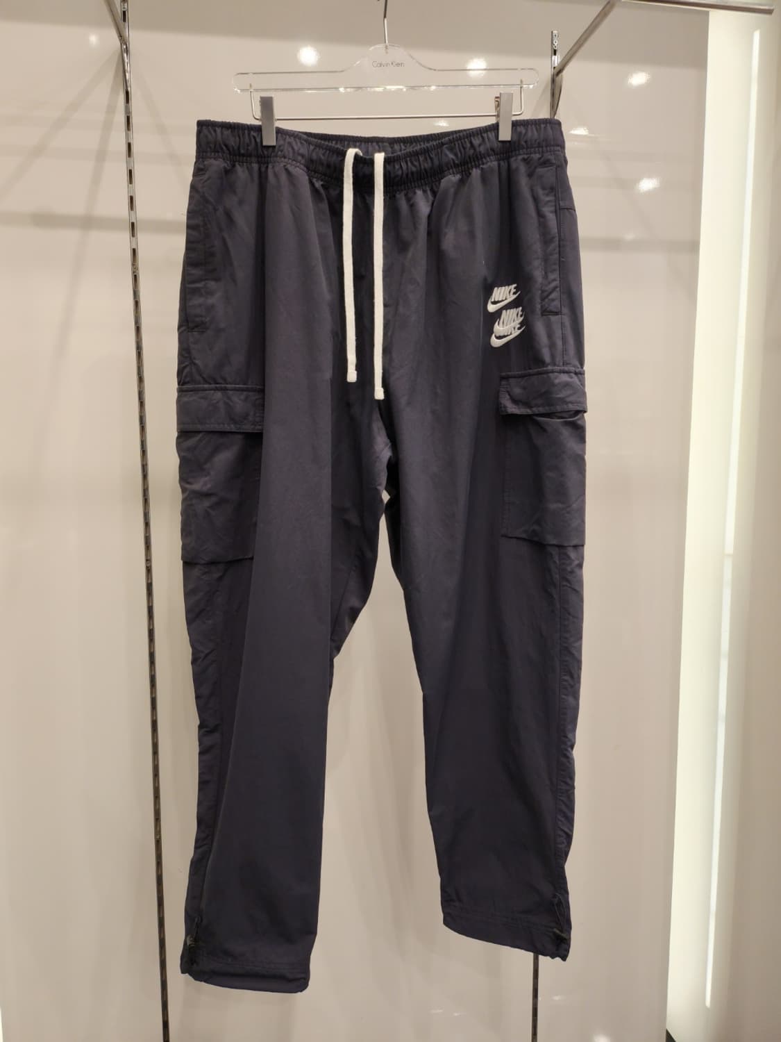 나이키 월드투어 카고팬츠  상품이미지1