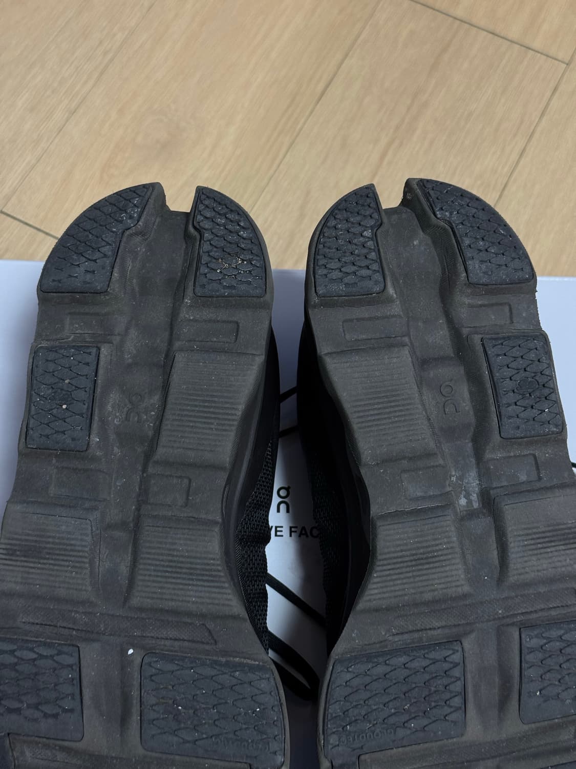 [300] 온러닝 파프 클라우드몬스터 2 쏜 브라운 상품이미지8