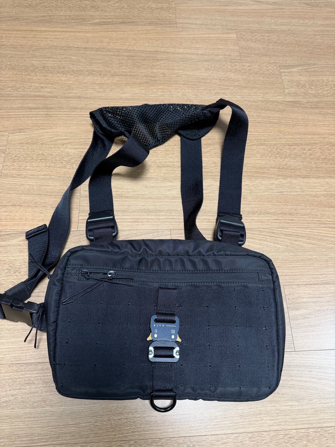 알릭스 ALYX 체스트 백 1017-9SM 상품이미지1
