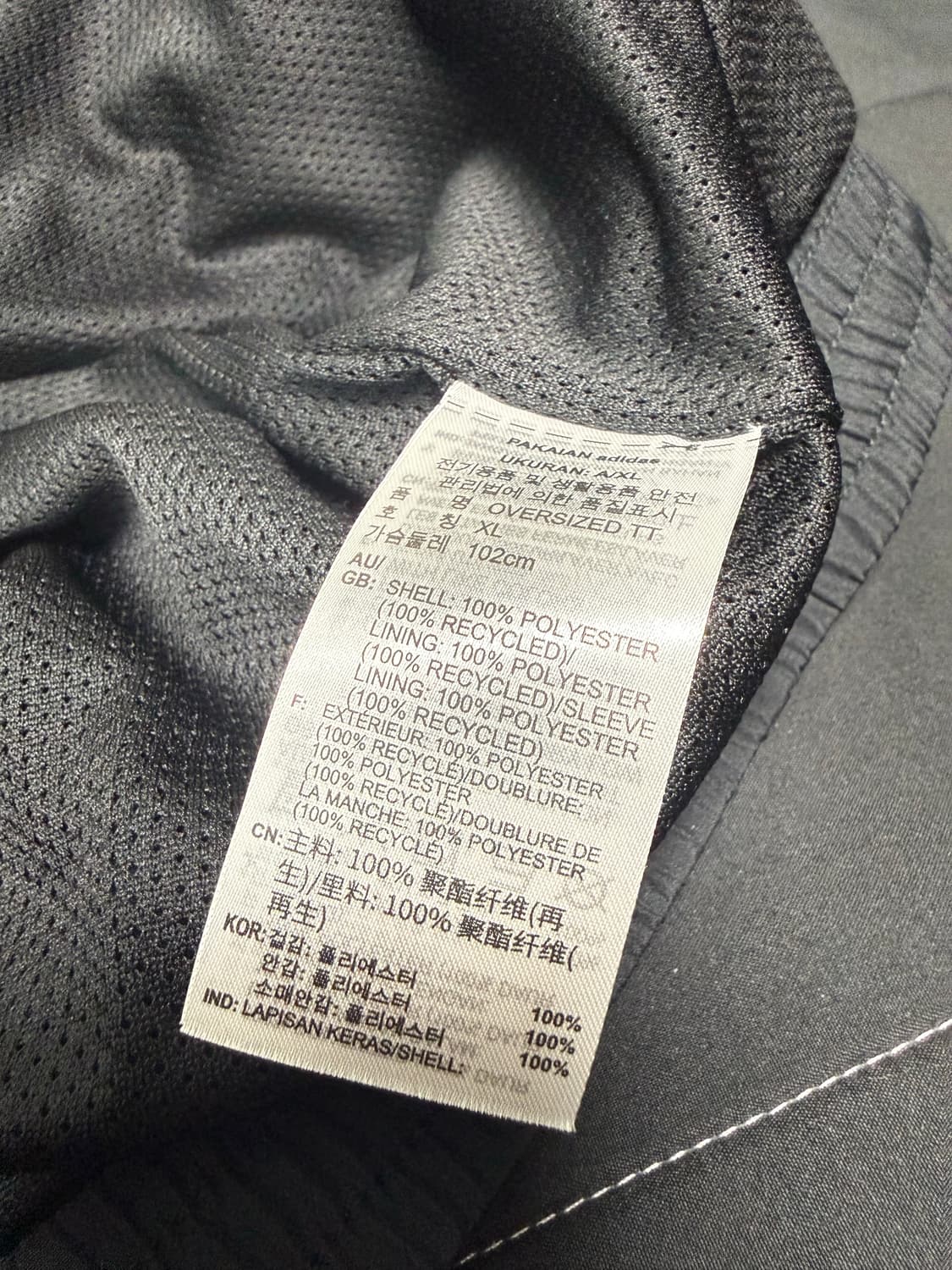 아디다스 아딜레늄 3 오버사이즈 트랙탑 블랙 JD3392 상품이미지3