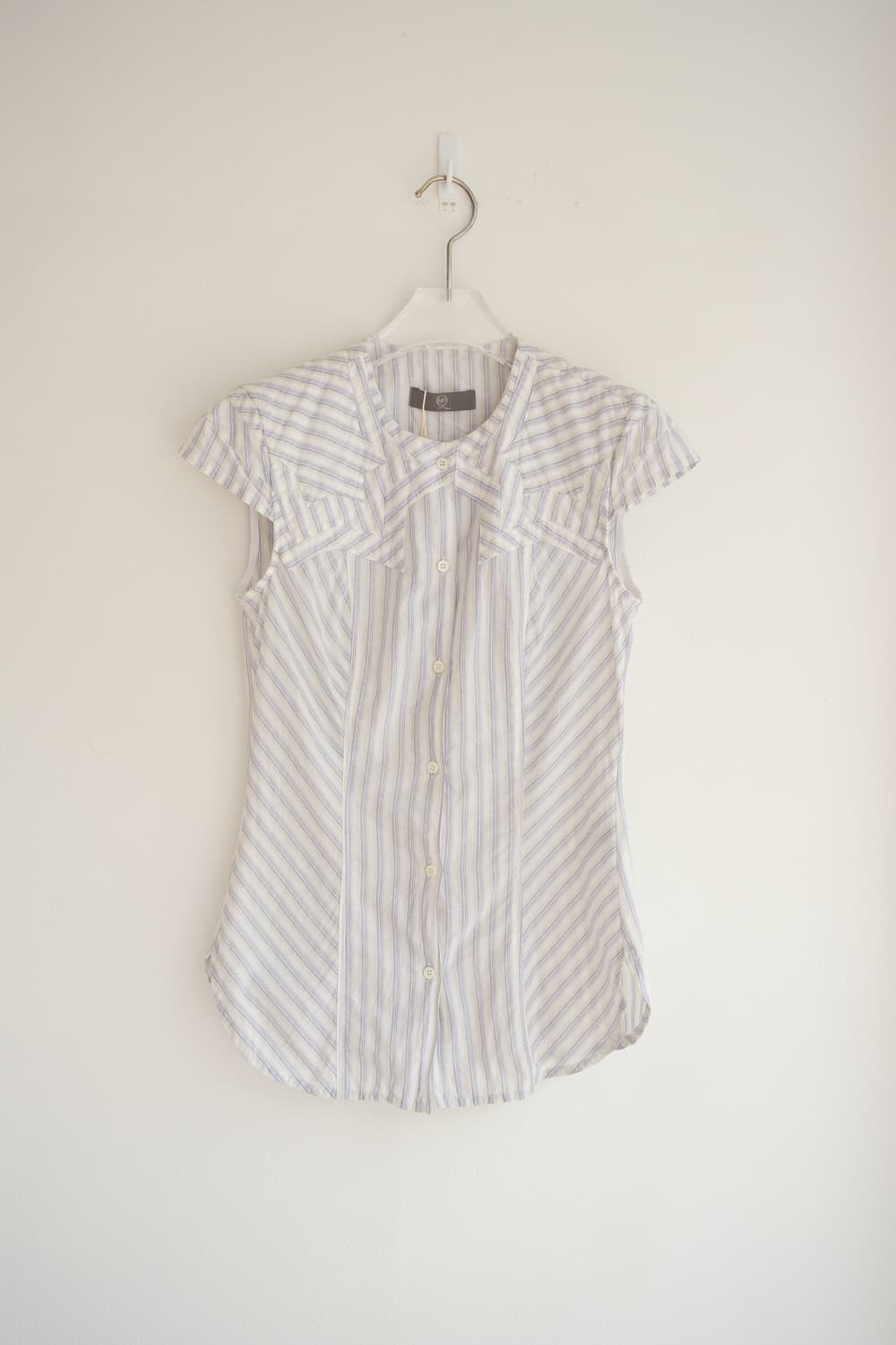 Star Patched Stripe Cap Sleeve Shirt 상품이미지5