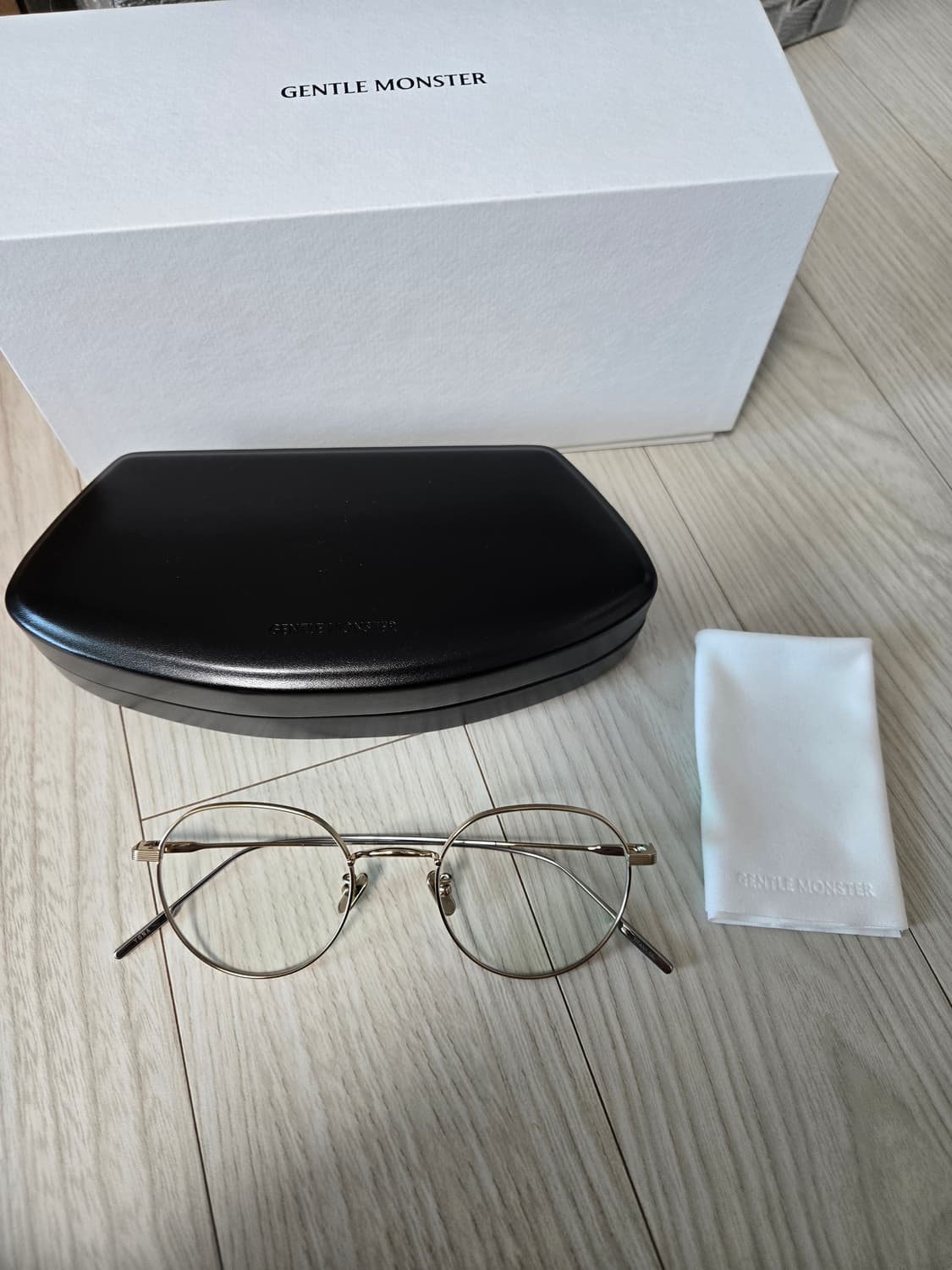 젠틀몬스터 요나 031 안경 상품이미지2