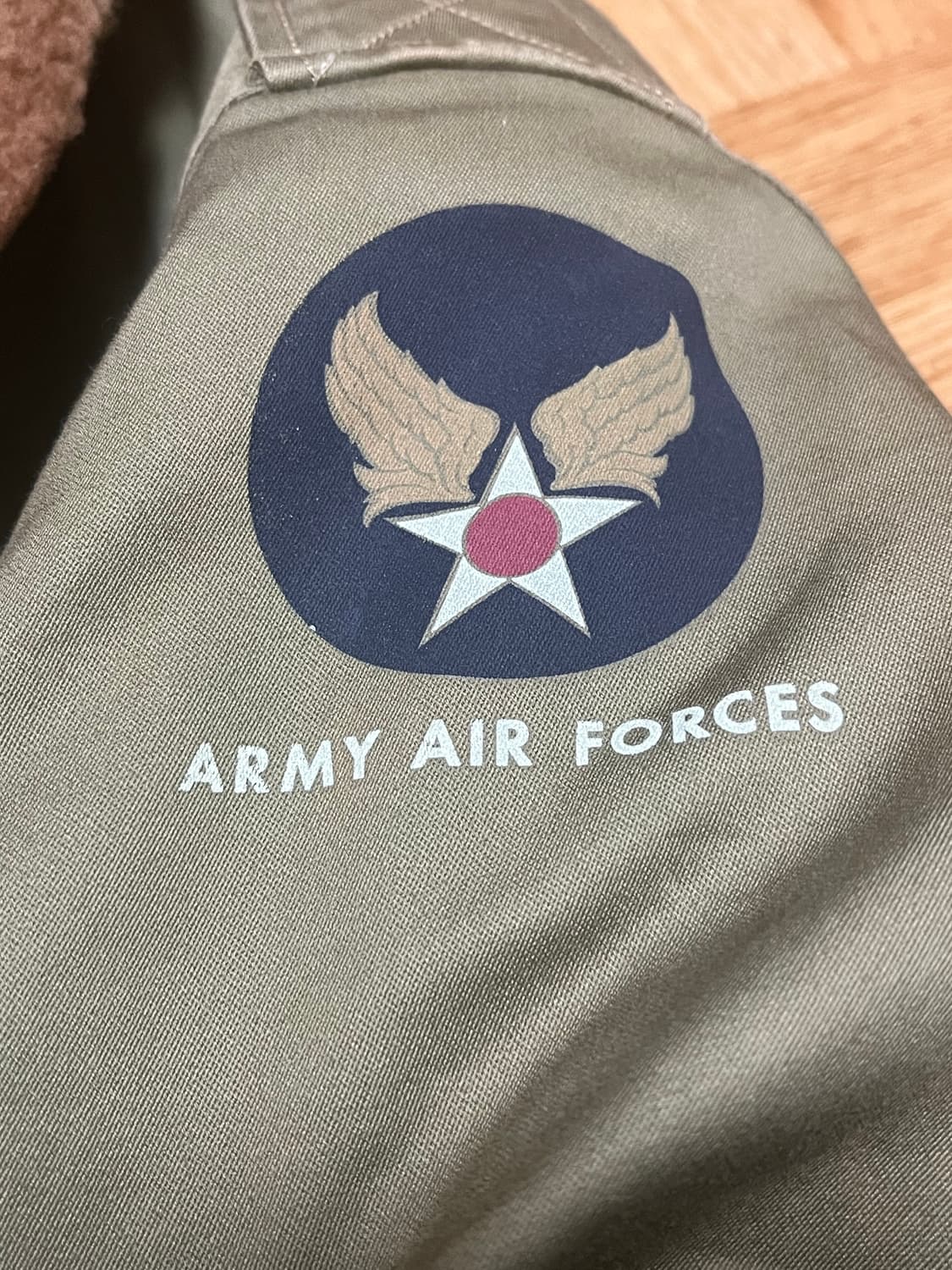 Buzz Rikcson’s B-10 “369th BOMB SQ” 상품이미지3