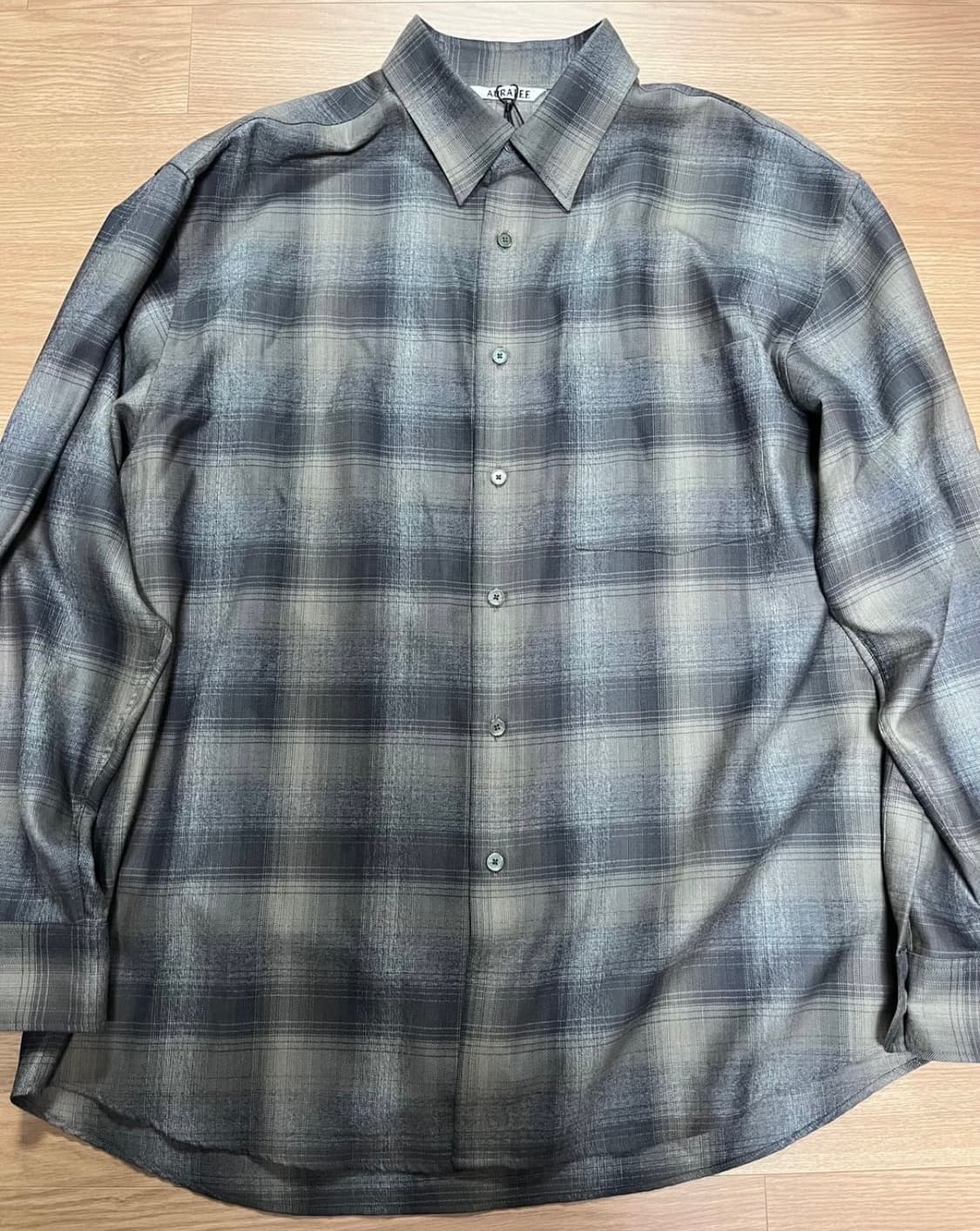 오라리 슈퍼 라이트 울 체크 셔츠 차콜 그레이 체크 - 24AW 상품이미지1