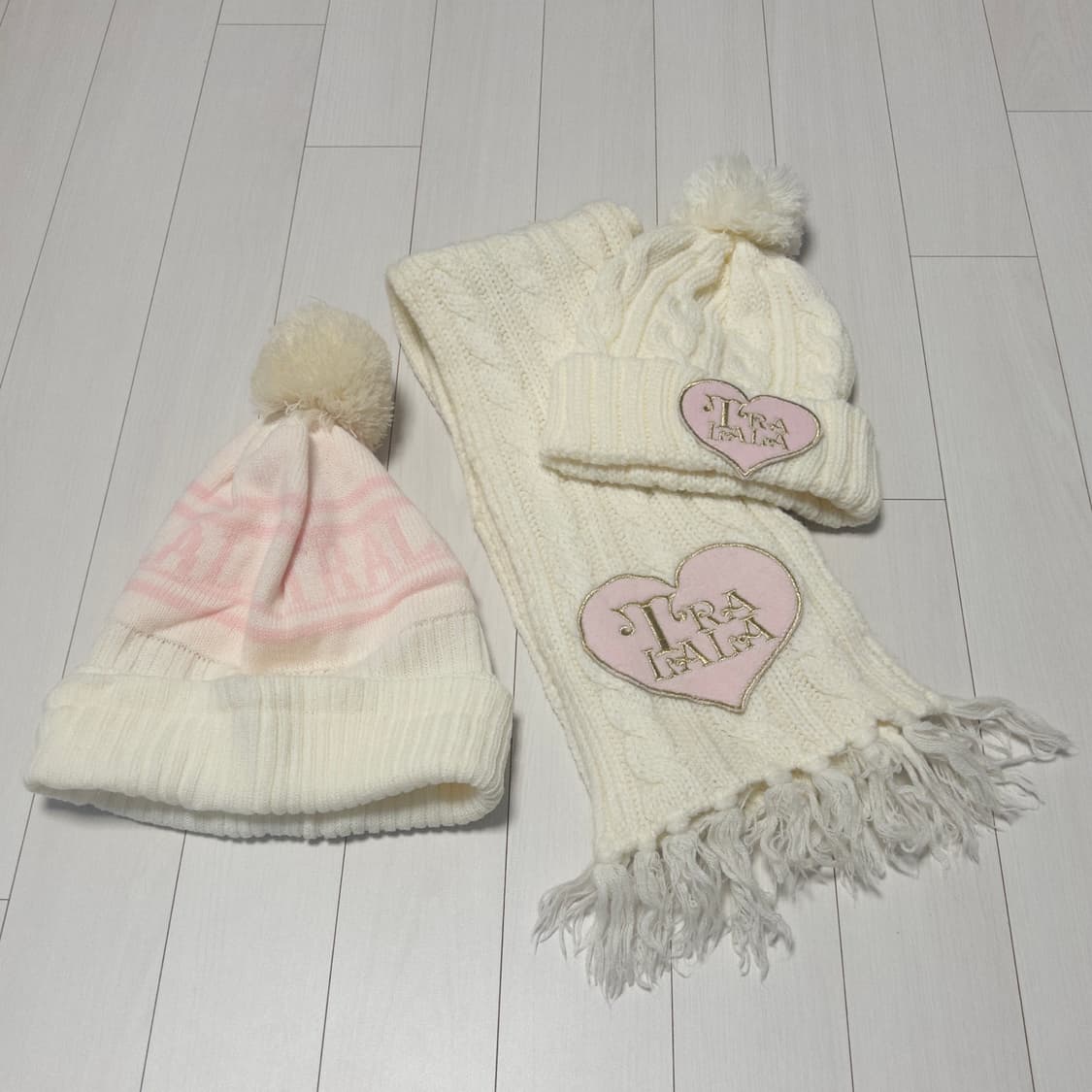 예약중//트랄라라 tralala 모자 비니 목도리 세트 모리걸 상품이미지1