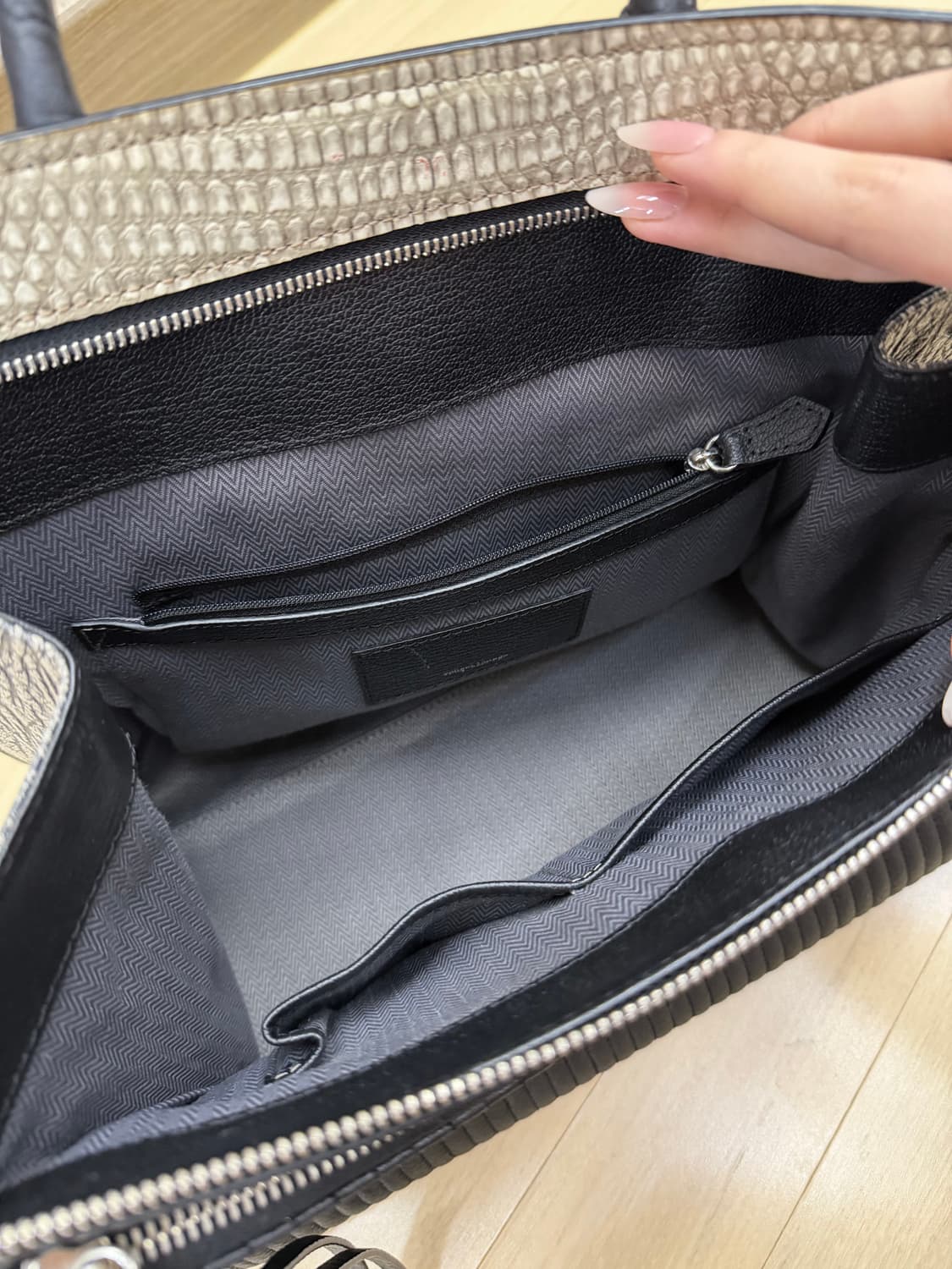 루즈앤라운지  소가죽 가방 상품이미지8