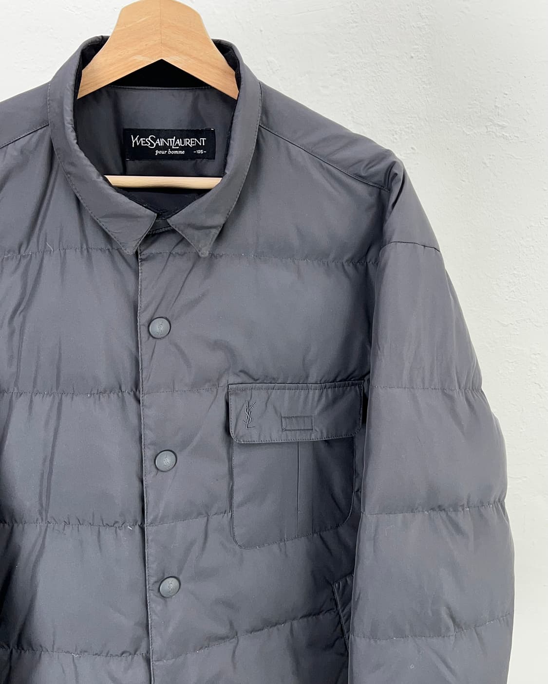 이브 생로랑 뿌르 옴므 차콜 그레이 패디드 셔츠 다운 자켓 상품이미지3