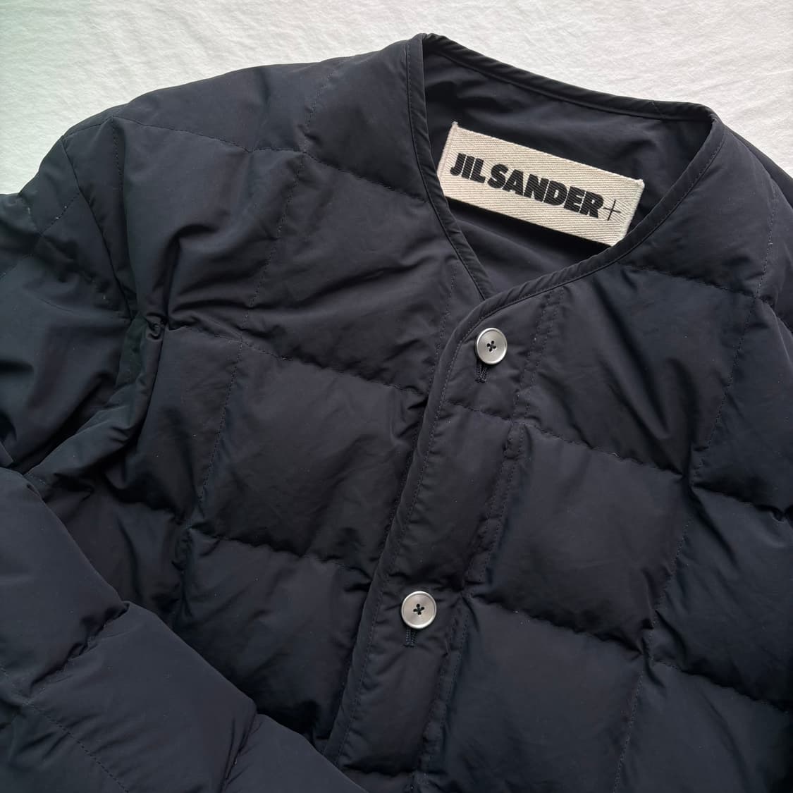 [48] 질샌더 퀄티드 다운 버튼 자켓 네이비 상품이미지1