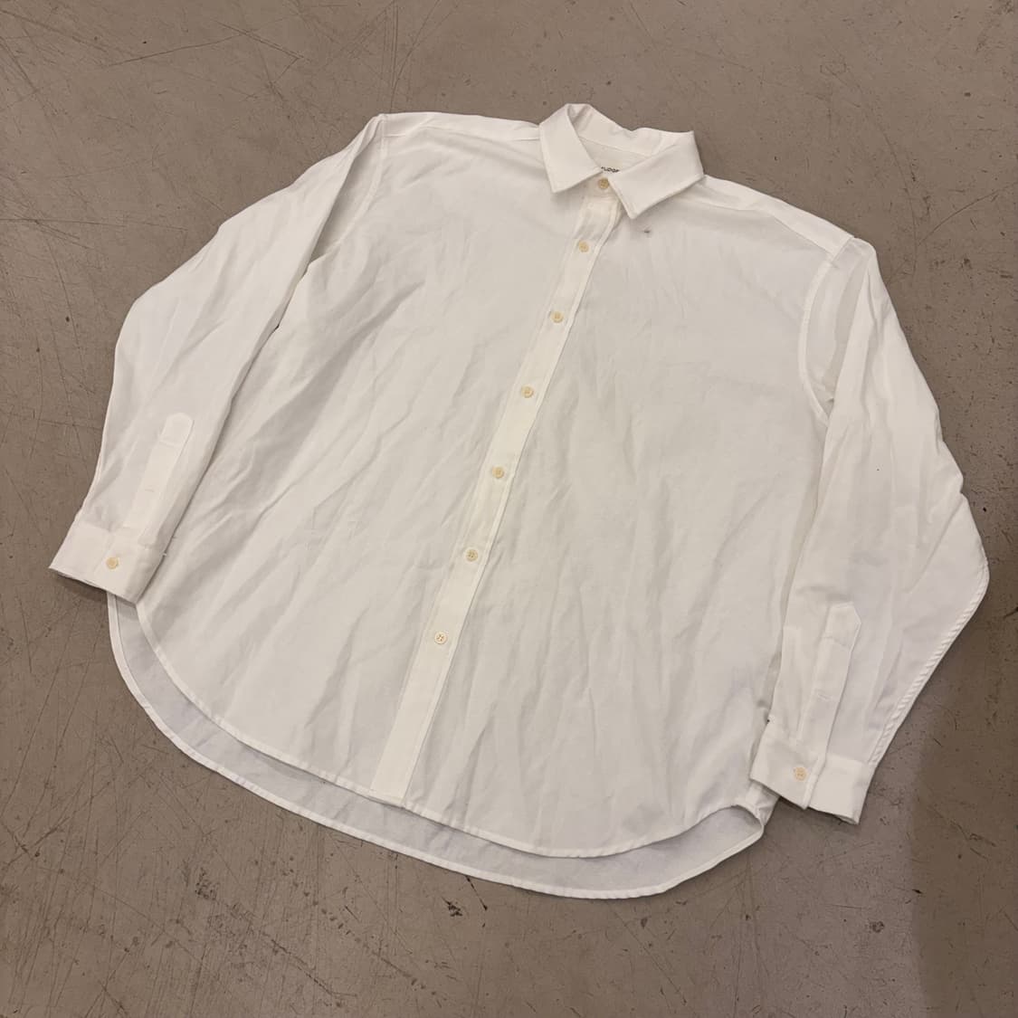 라퍼지스토어 화이트 셔츠 상품이미지1