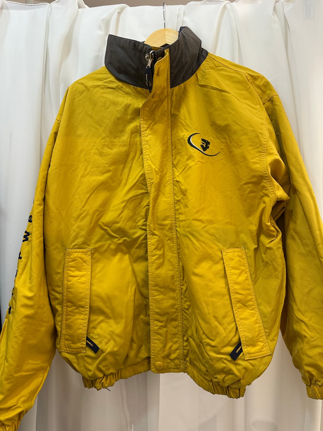 SPORT REPLAY의 리버시블 배색 바람막이 올드스쿨 점퍼 상품이미지5