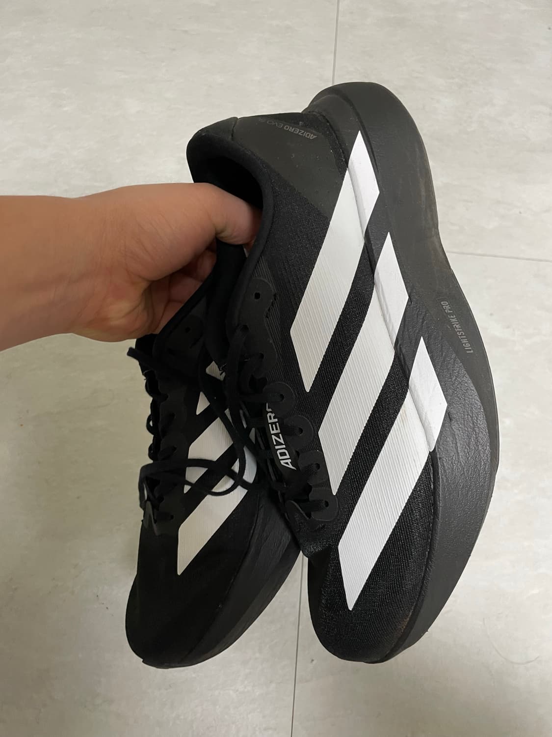 270 아디다스 아디제로 EVO SL 코어 블랙 클라우드 화이트 상품이미지5