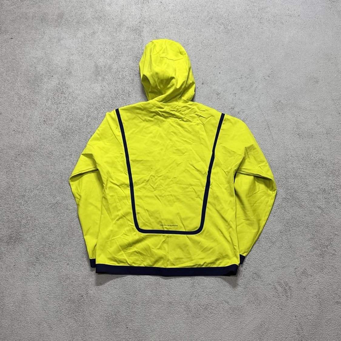 데상트 러닝자켓 105 상품이미지3