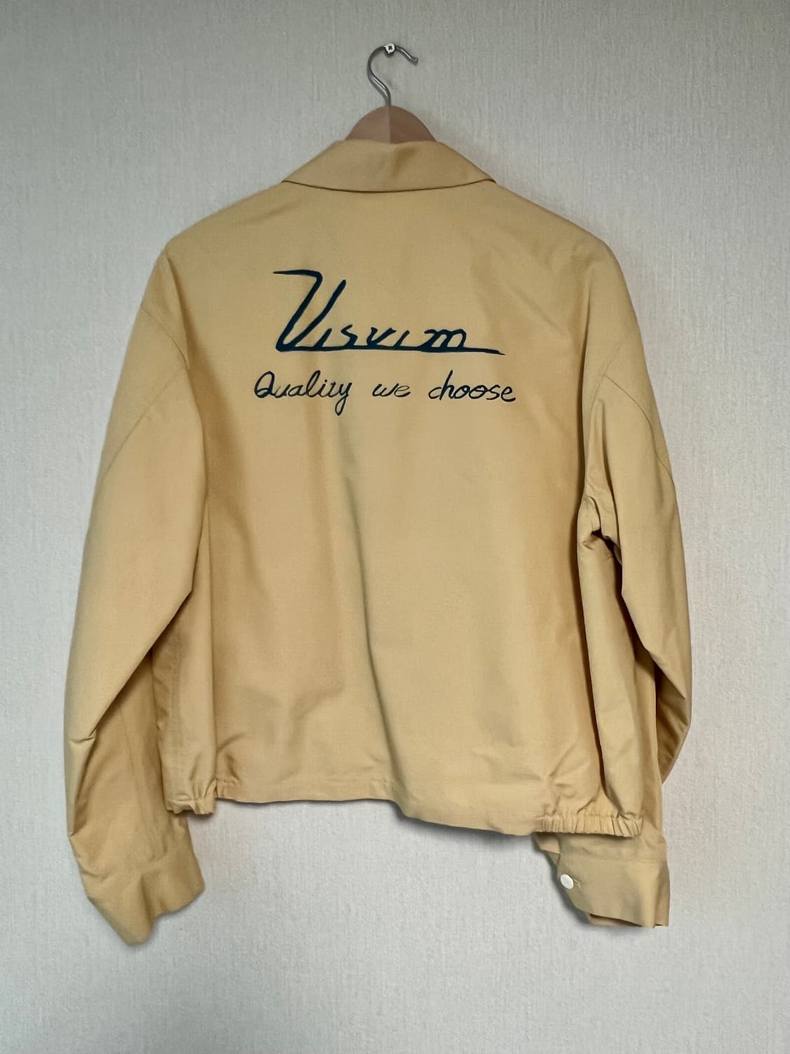 비즈빔 25ss somer swing top gold 상품이미지2