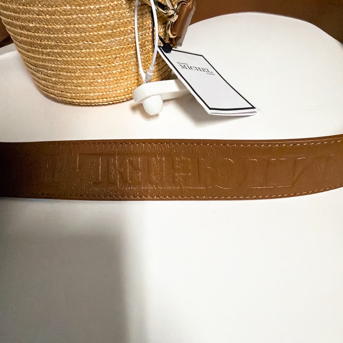 (정품/새상품) 메종 미쉘 여성 내추럴 라피아 미니 버킷백 상품이미지5