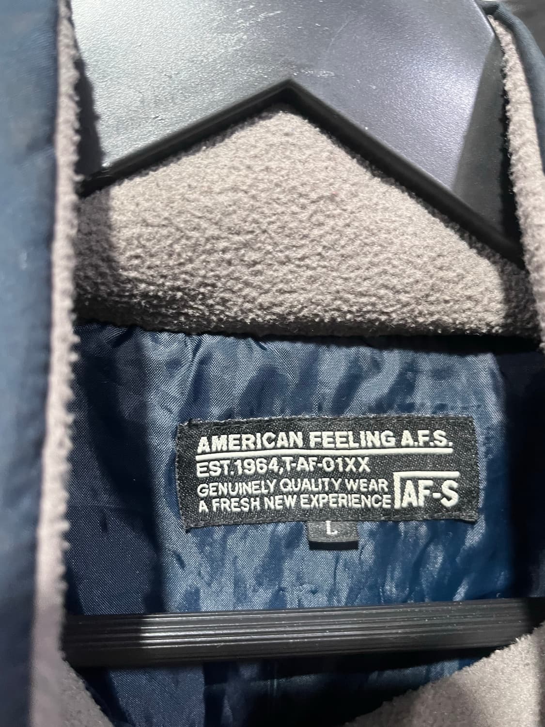 네이비 프린팅 패딩 상품이미지3