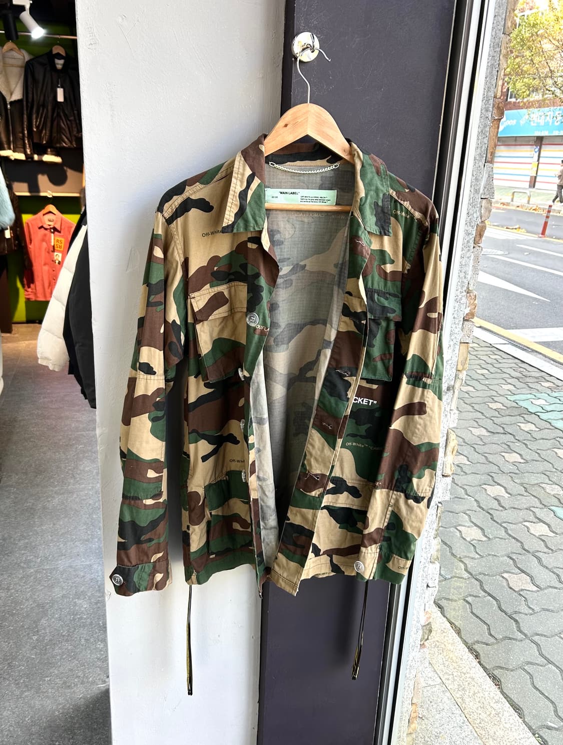 M/ 오프화이트 카모플라주 필드 자켓 상품이미지7