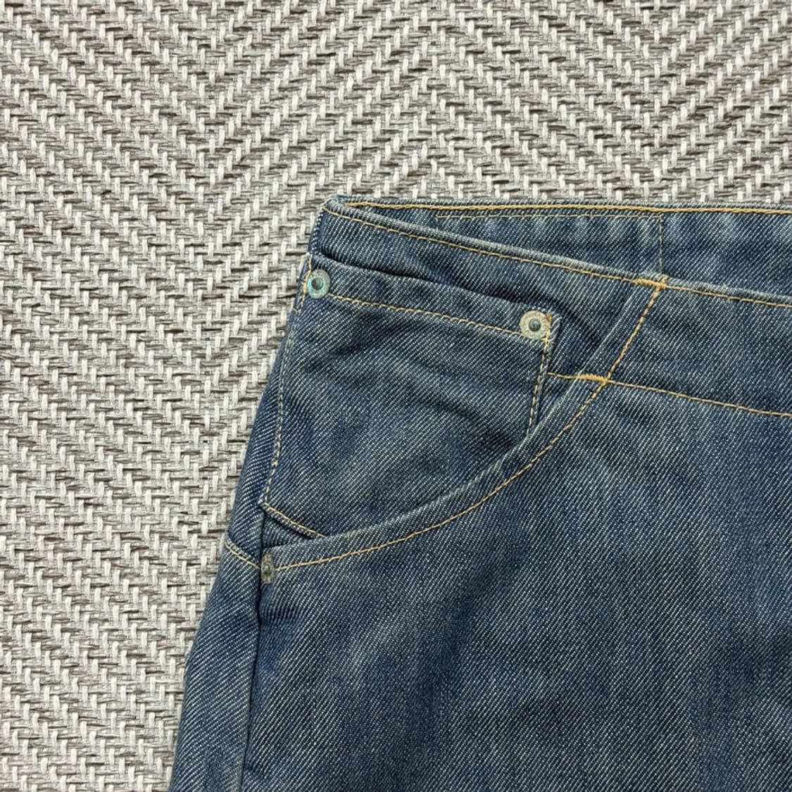 리바이스 엔지니어드 데님 스커트 v2686 상품이미지5