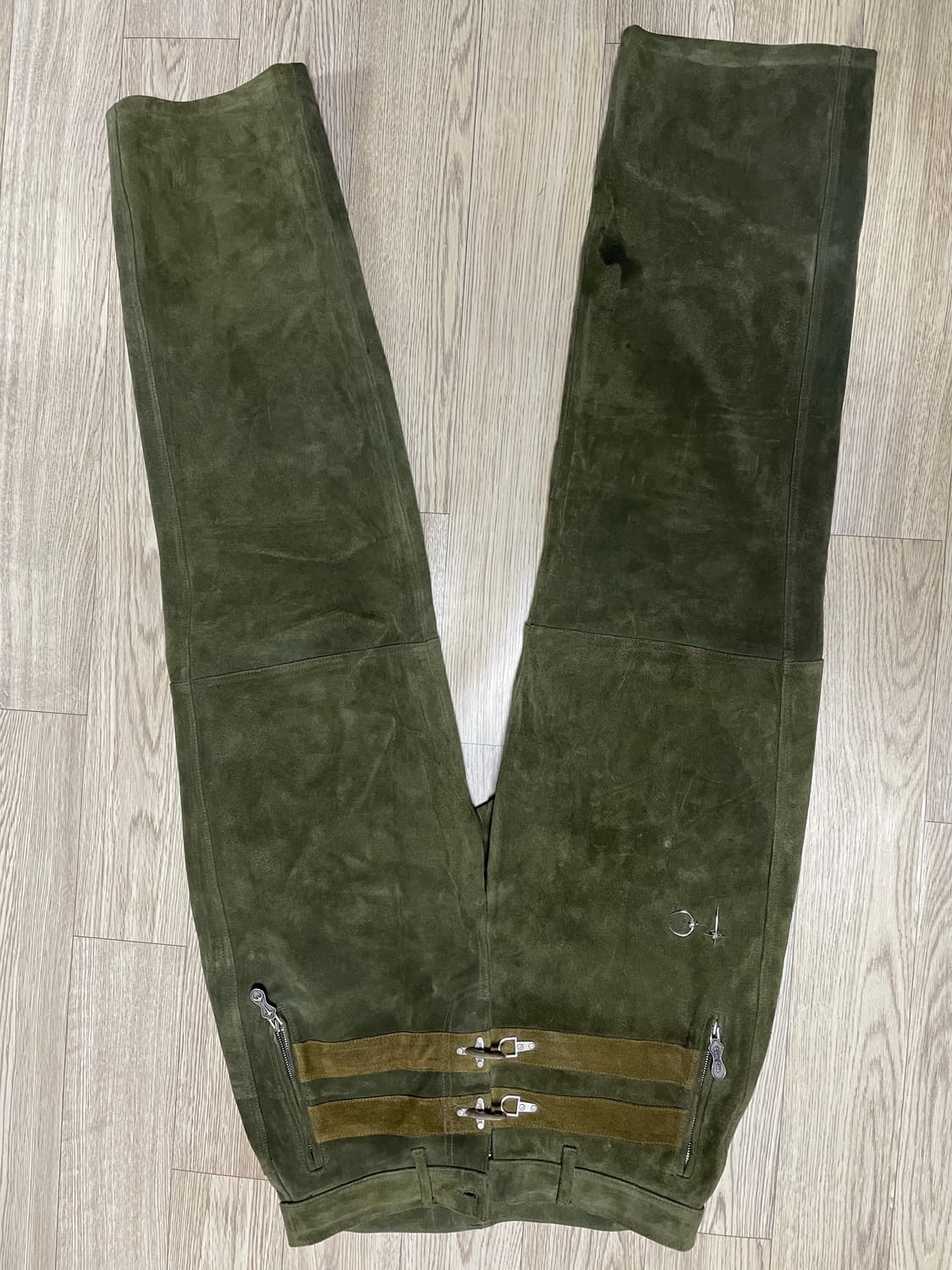 떠그클럽 팬츠 판매합니다. 상품이미지1