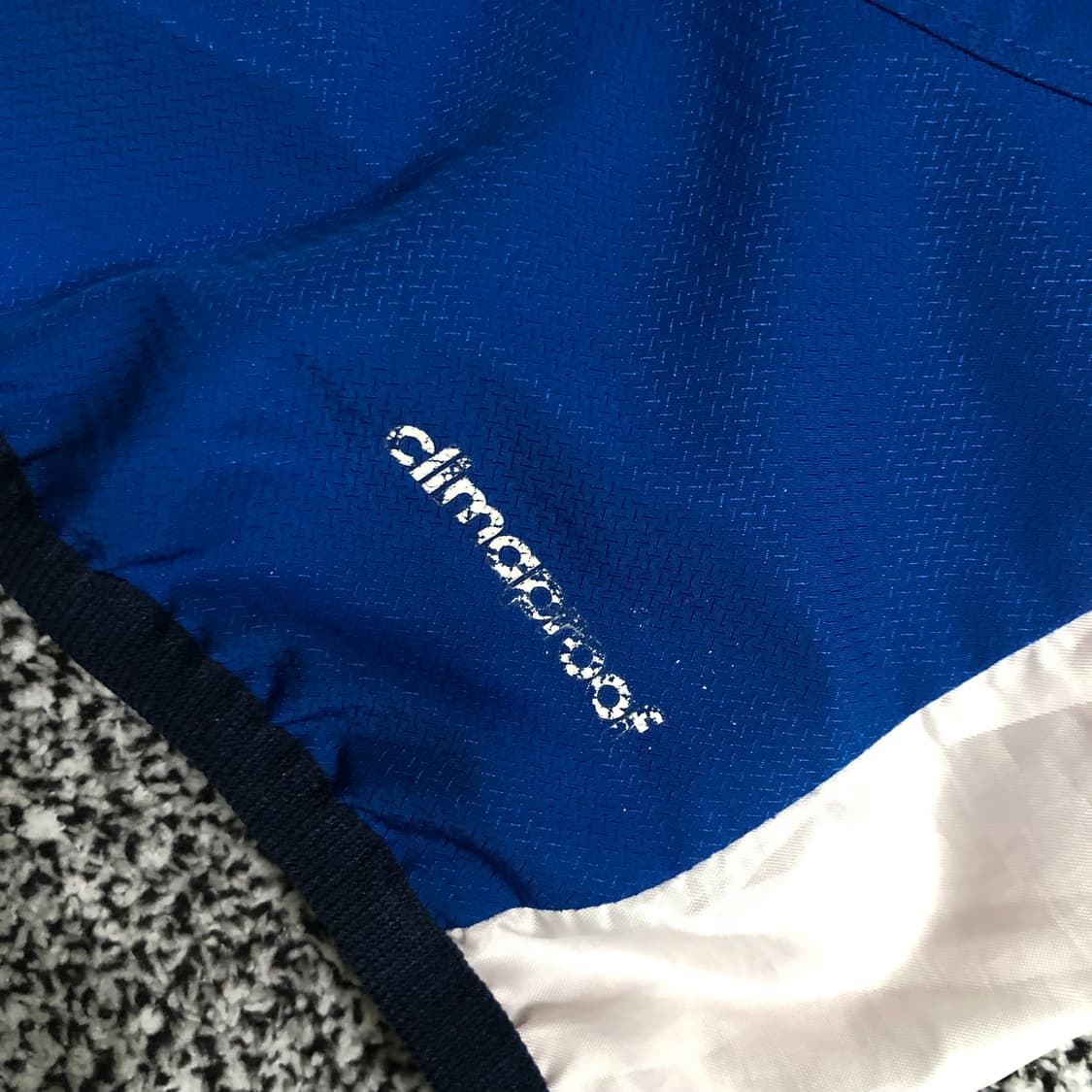 아디다스 제펜 프로페셔널 블록코어 반팔 웜업 상품이미지5