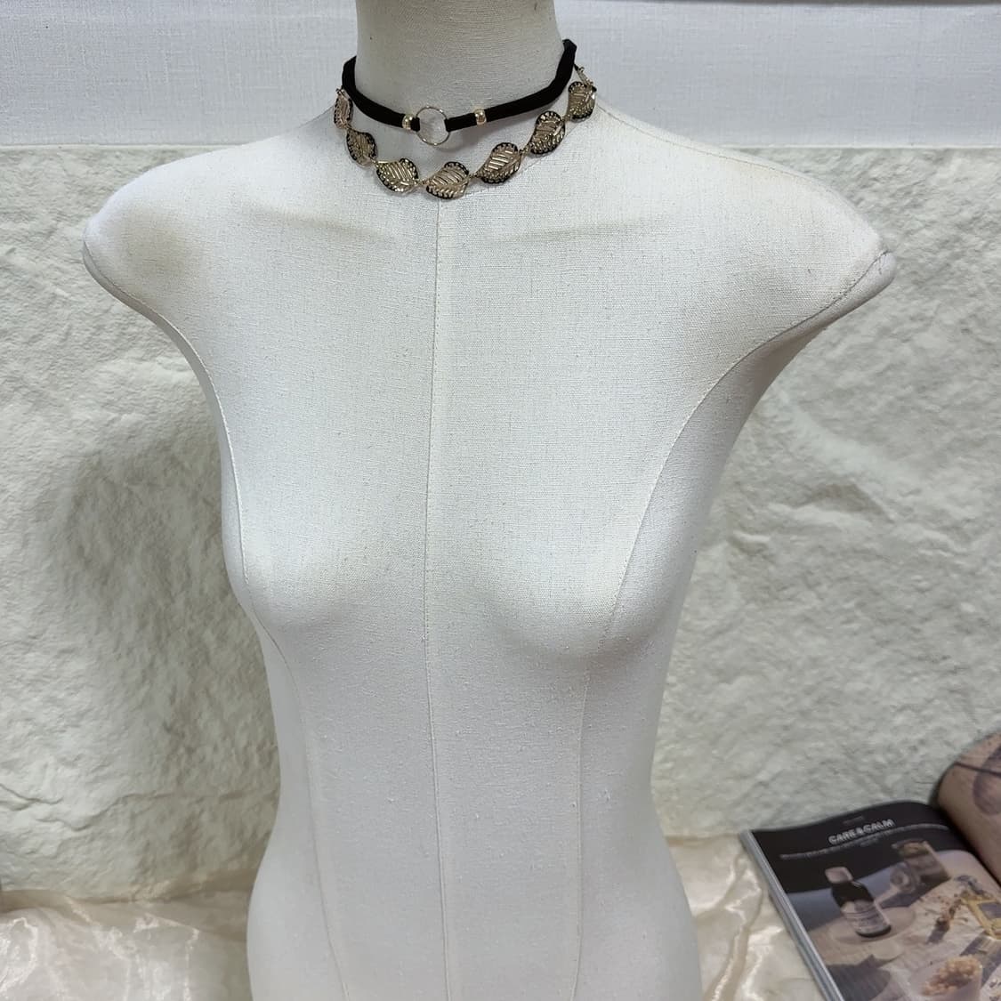 빈티지 스웨이드+나뭇잎 초커 목걸이세트 상품이미지1