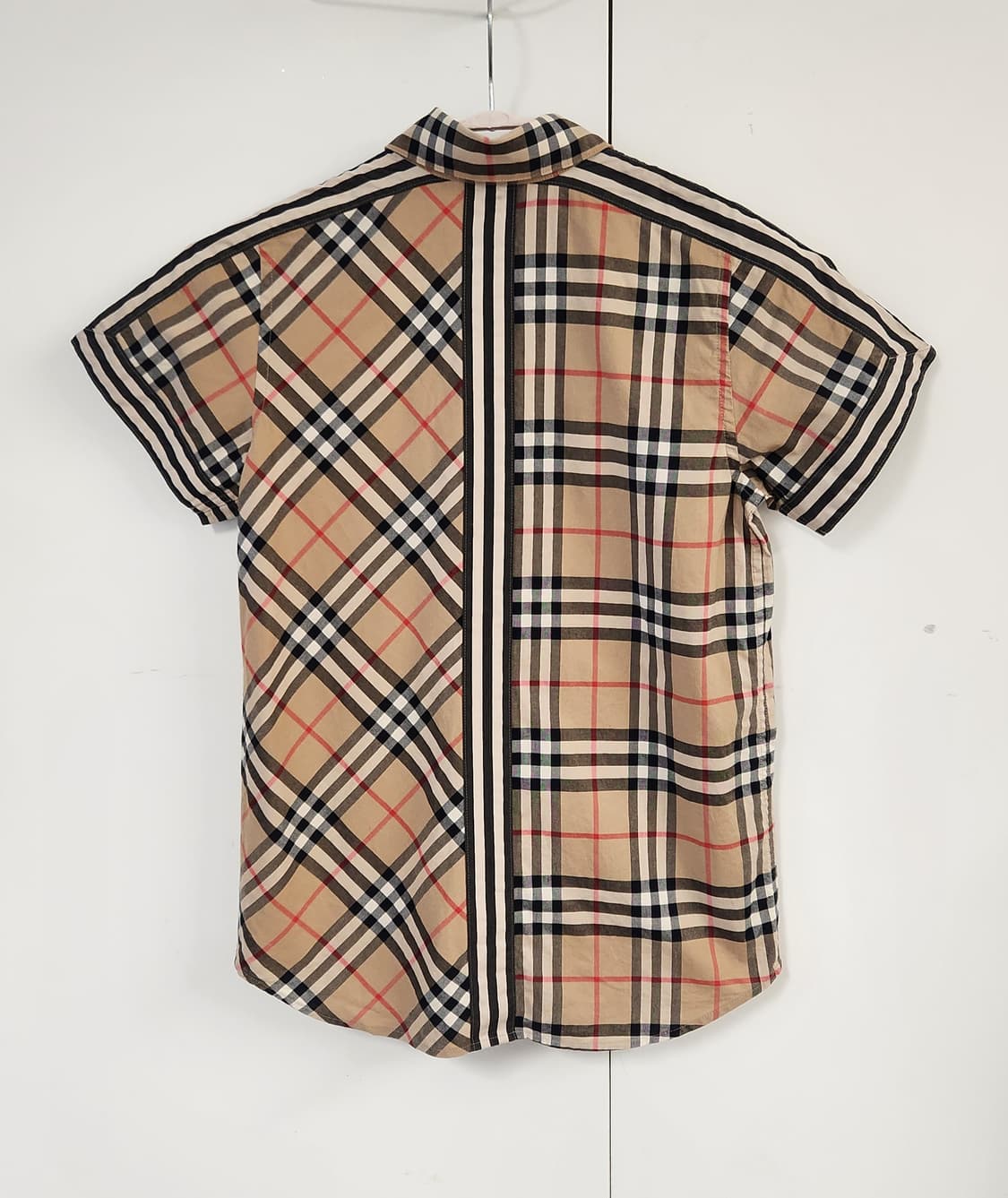 버버리 신형 키즈 체크 반팔 셔츠 10Y 상품이미지2