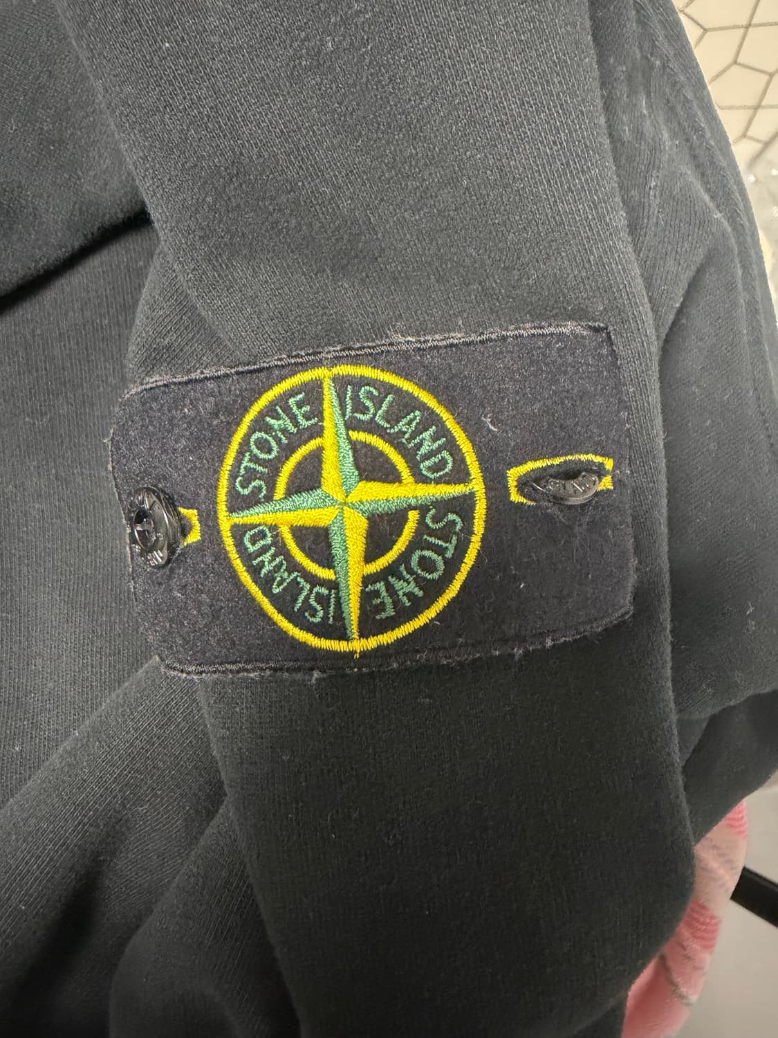 23FW 스톤 아일랜드 맨투맨 상품이미지8