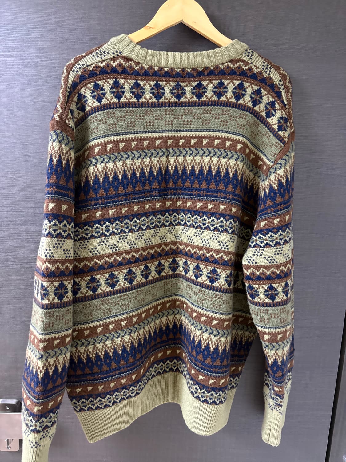 2XL - 나이키 라이프 페어 아일 스우시 스웨터 뉴트럴 올리브  상품이미지2