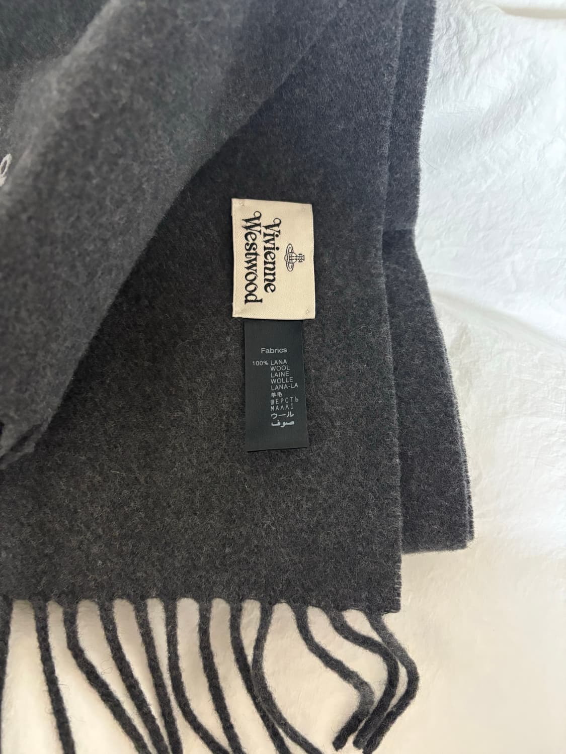 vivienne westwood 비비안웨스트우드 머플러 상품이미지2