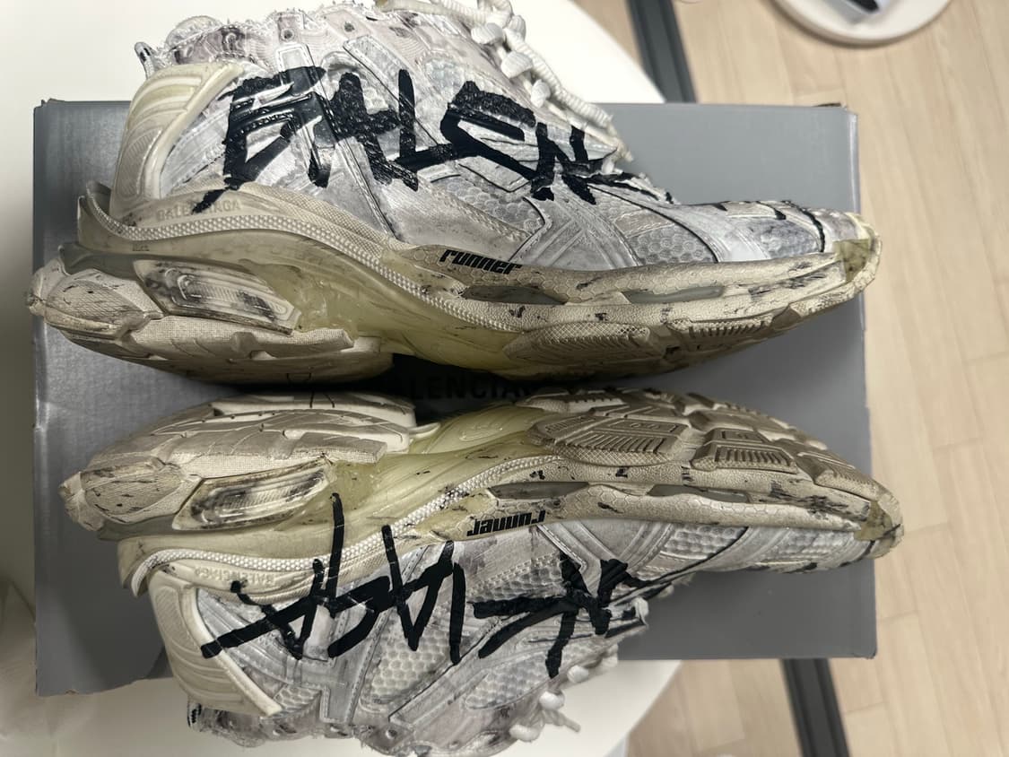 발렌시아가 그래피티 러너 45 상품이미지4