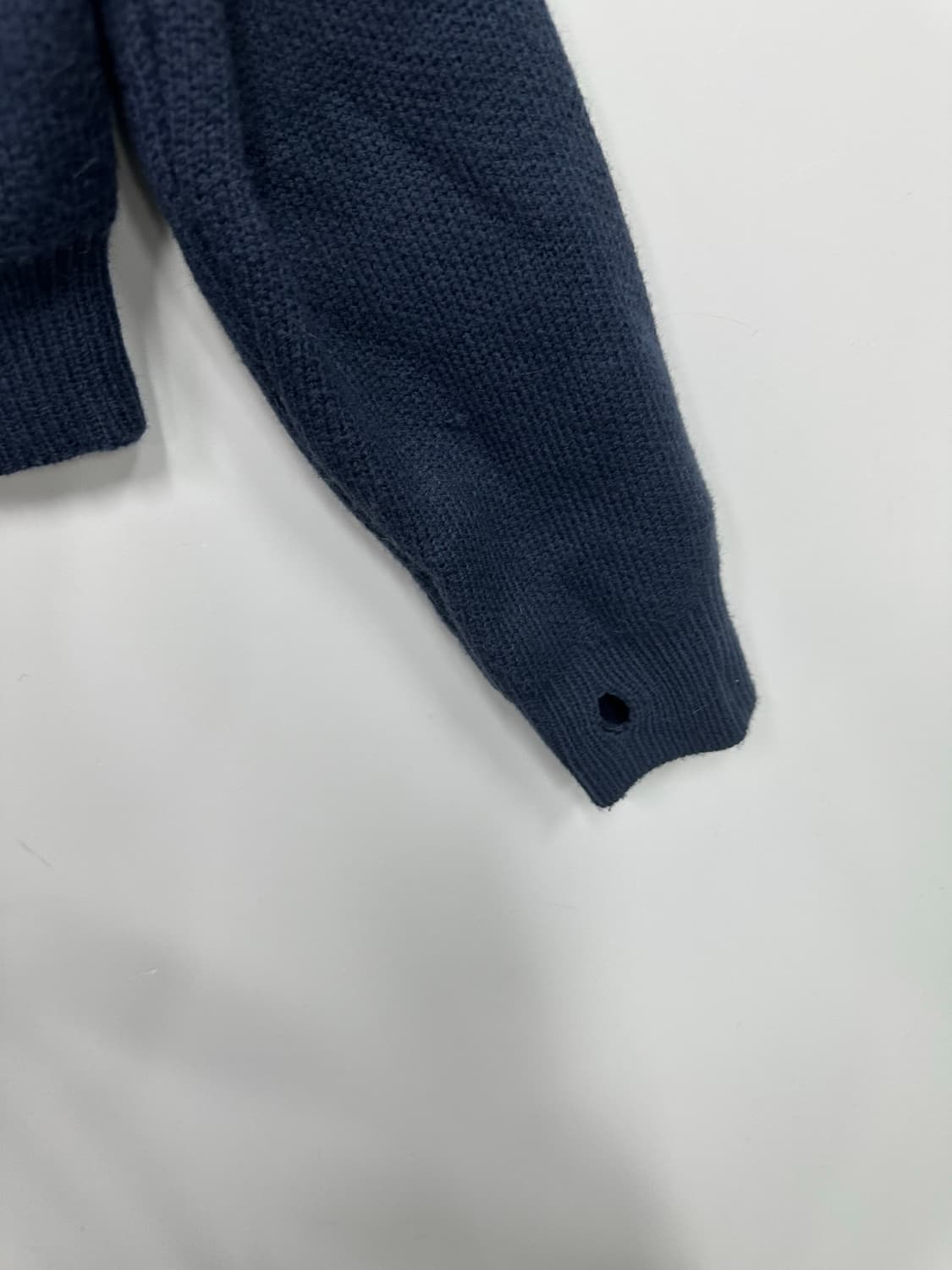 유즈 네이비 니트집업  상품이미지4