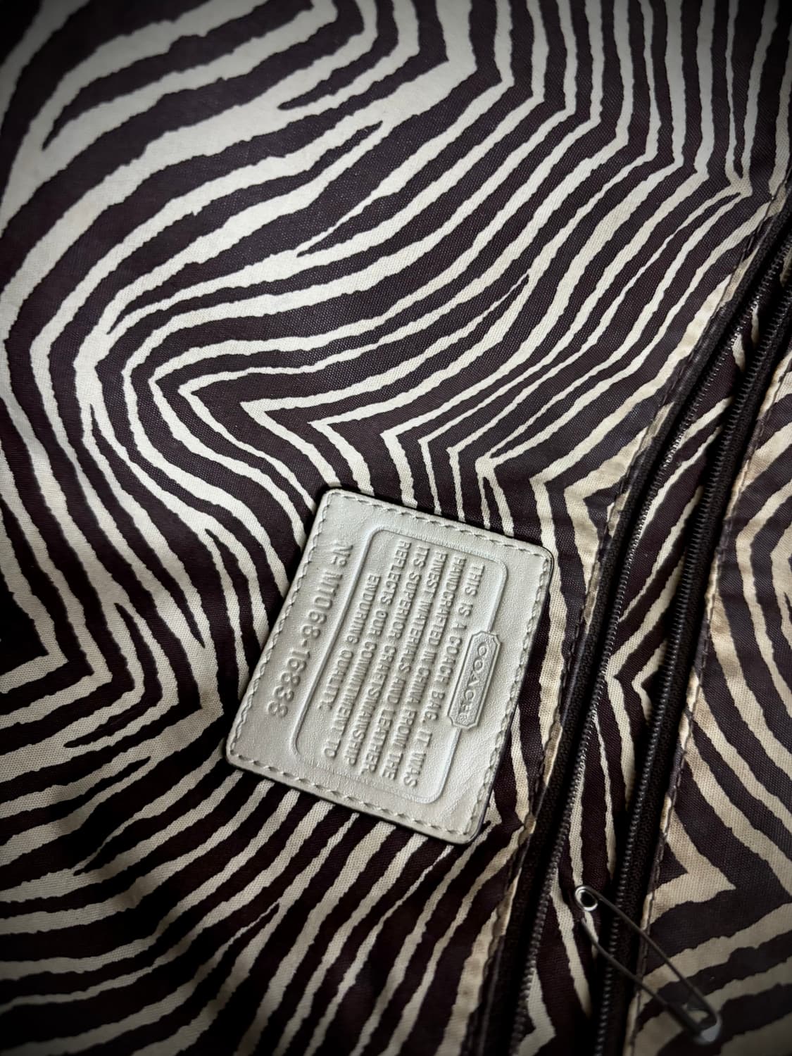 [Coach Y2K] Beige Flowers Detail Over-Si 상품이미지7