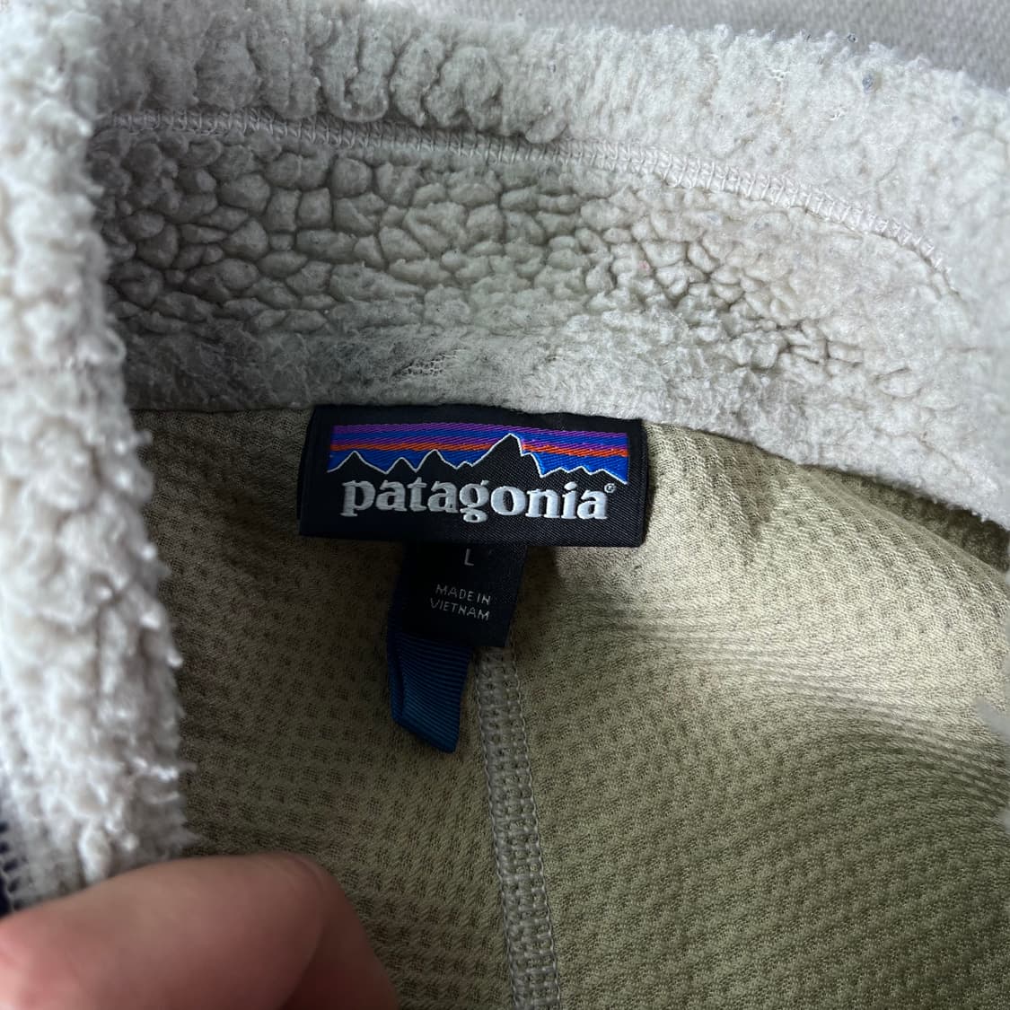 100 파타고니아 신칠라 플리스 양털 상품이미지3