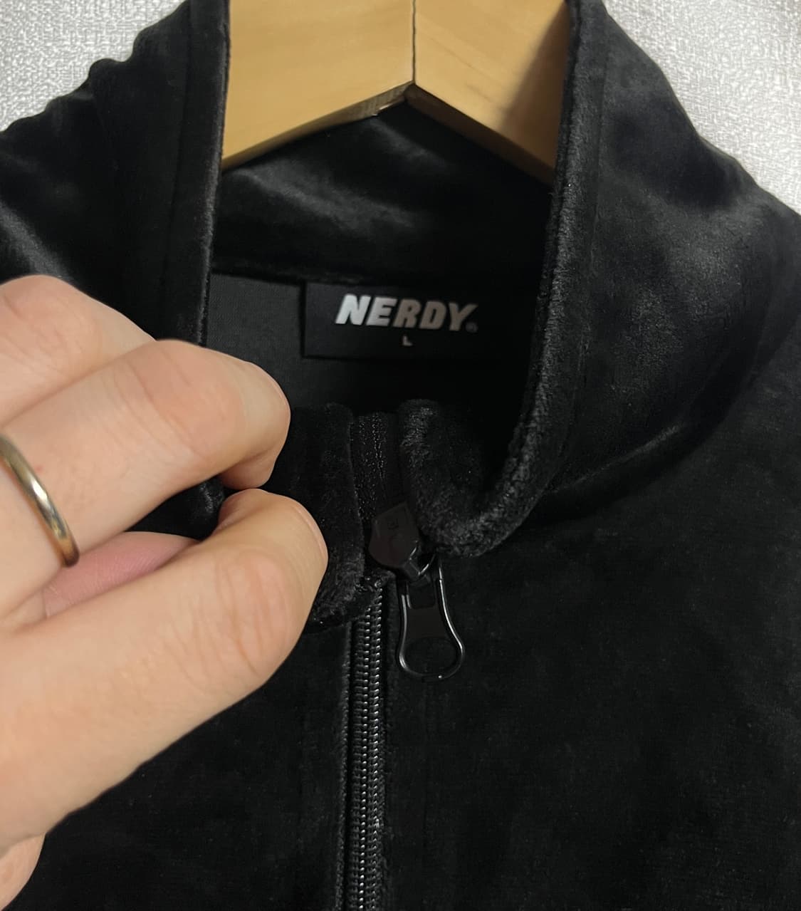 널디 오버핏 크롭 벨벳 져지 트랙탑 자켓 점퍼 L 상품이미지6